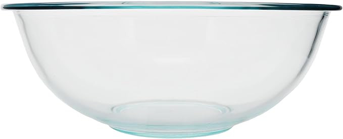 Pyrex 326 4-Quart Glass Mixing Bowl - Made in USA | Amazon (US)