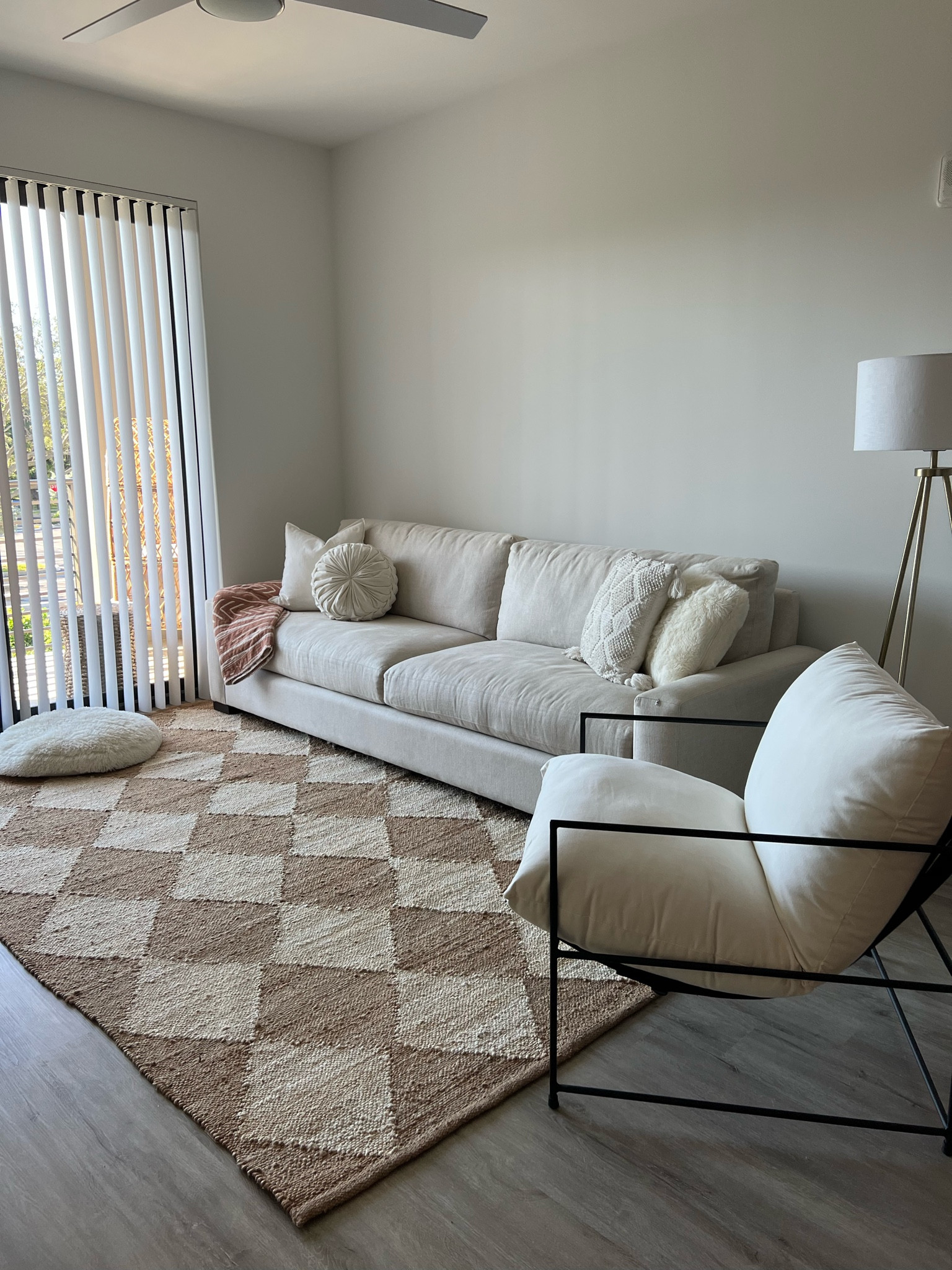 Pre Holiday organic modern living room inspo!

#LTKHoliday #LTKhome