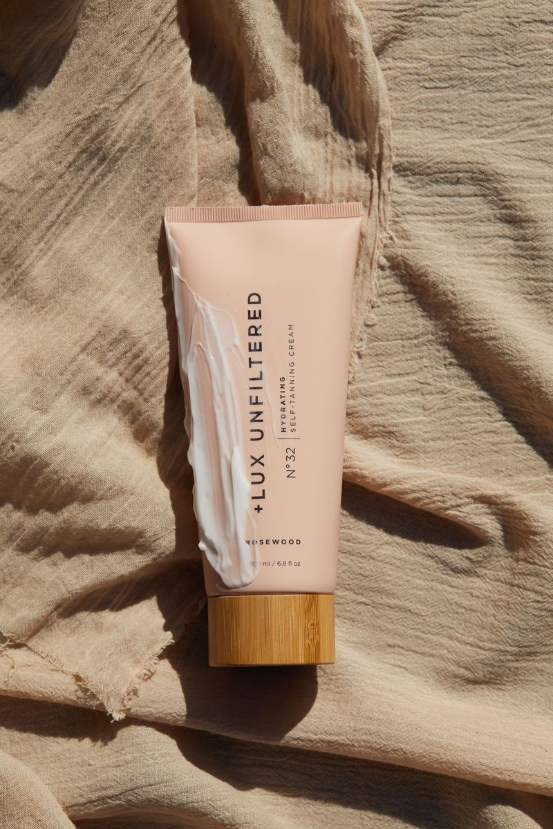 No32
              
              Gradual Self-tanning Cream
            
            200 ml / 6.... | +Lux Unfiltered