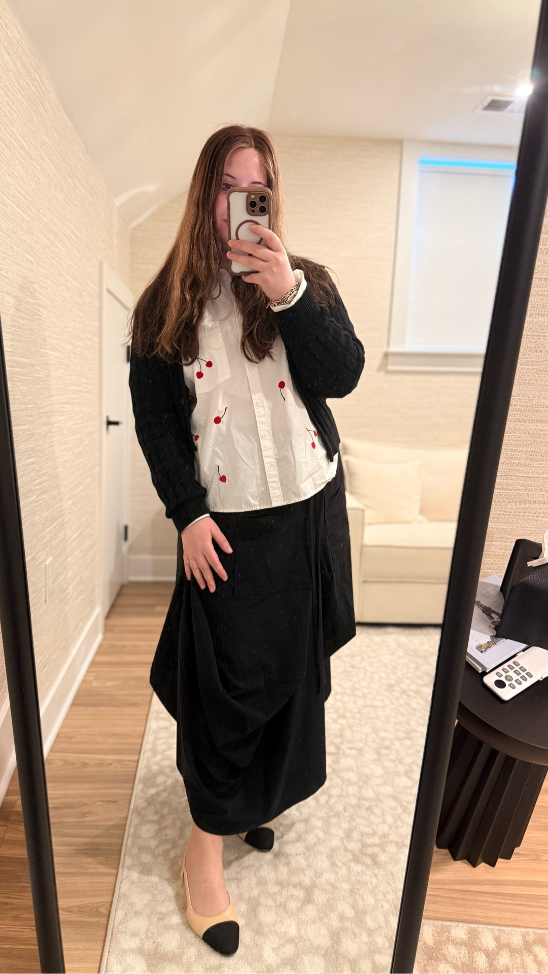 Comfy but make it chic - love this draped skirt from Ruti (use code Metziahs15 to save) cherry blouse is just the perfect blend of whimsy and sophisticated.


#LTKootd #LTKdayinmylife #LTKgrwm