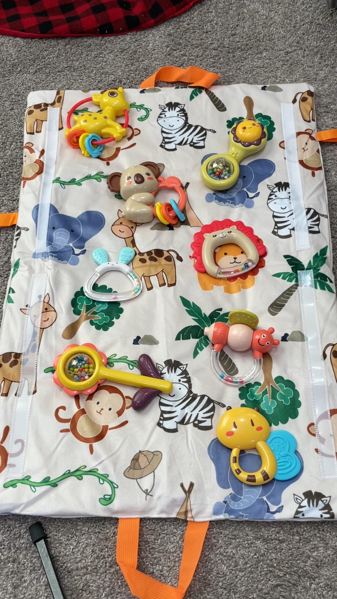 These baby toys I snagged from @move2playtoys are so cute! I got the playmat that doubles as a holder for the baby toys. I also got the adorable unicorn stacking toy because what little girl doesn’t love a unicorn!?

#move2play #blackfriday #ad

#LTKWatchNow #LTKGiftGuide #LTKBaby