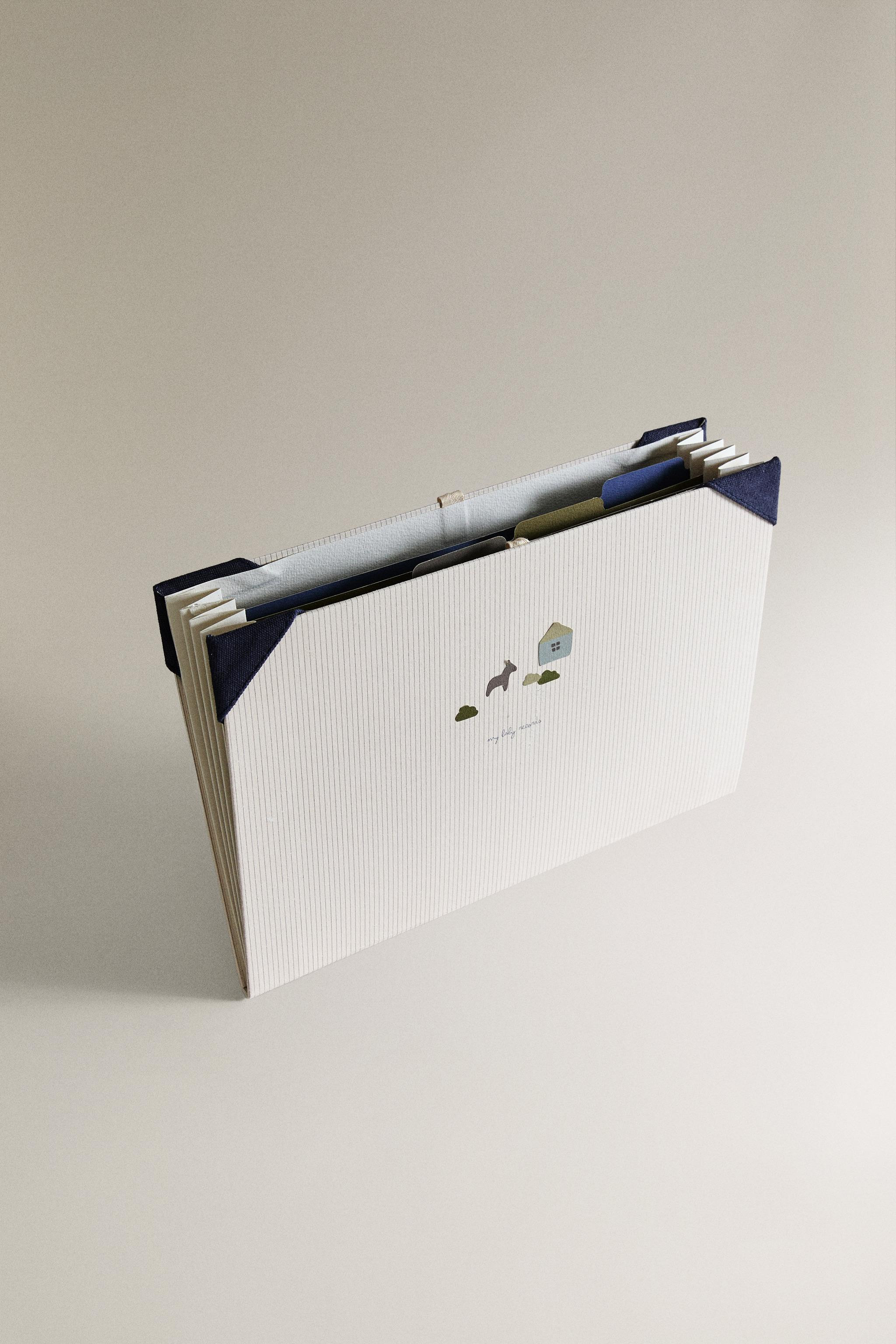 BABY DONKEY DOCUMENT FOLDER | Zara US