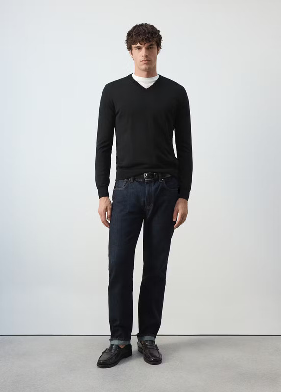 Black 100% merino wool V-neck sweater