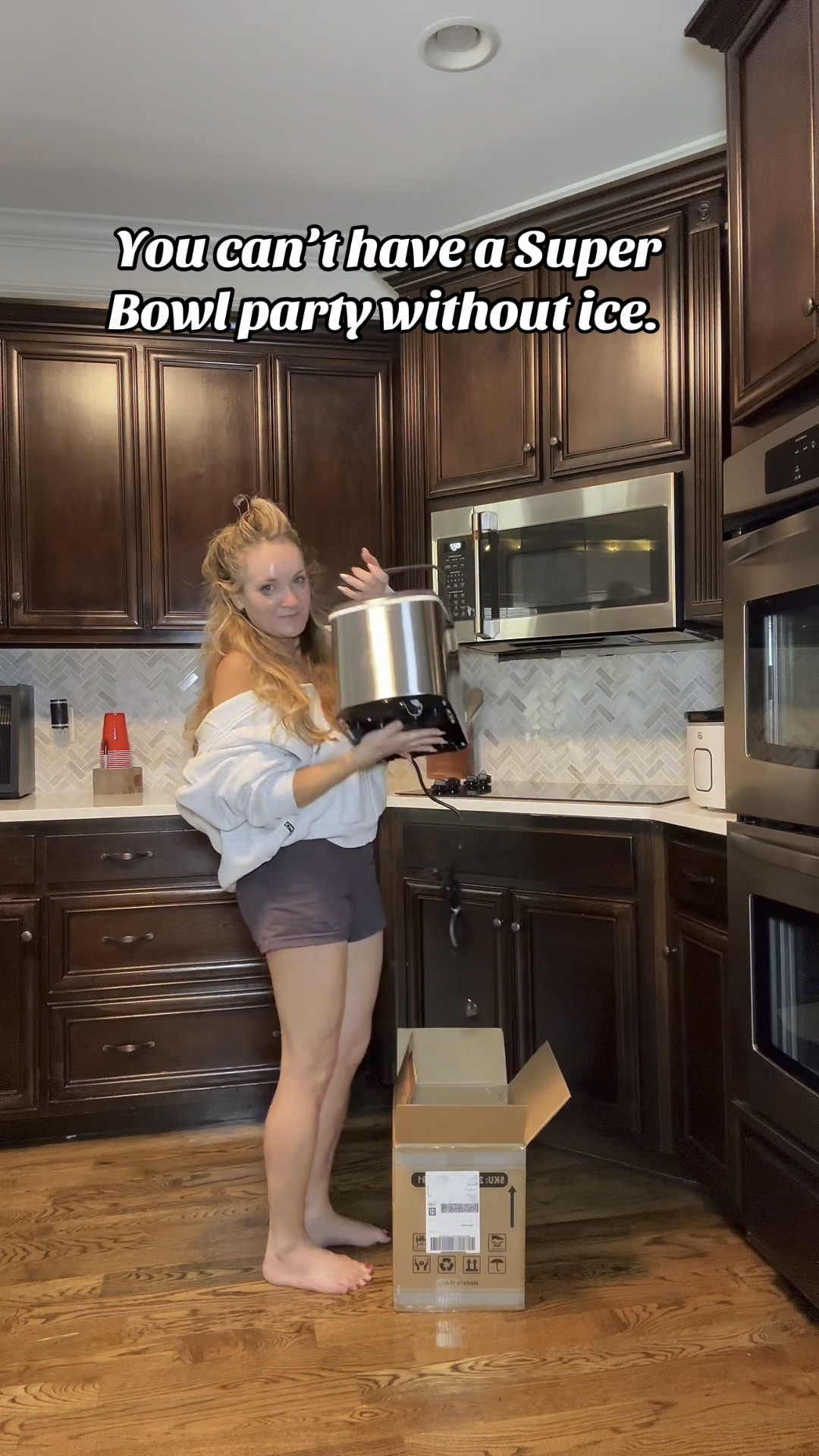 The perfect ice maker for parties! #icemaker #ice #party #Super Bowl #drinks #kitchen #portable 

#LTKParties #LTKHome