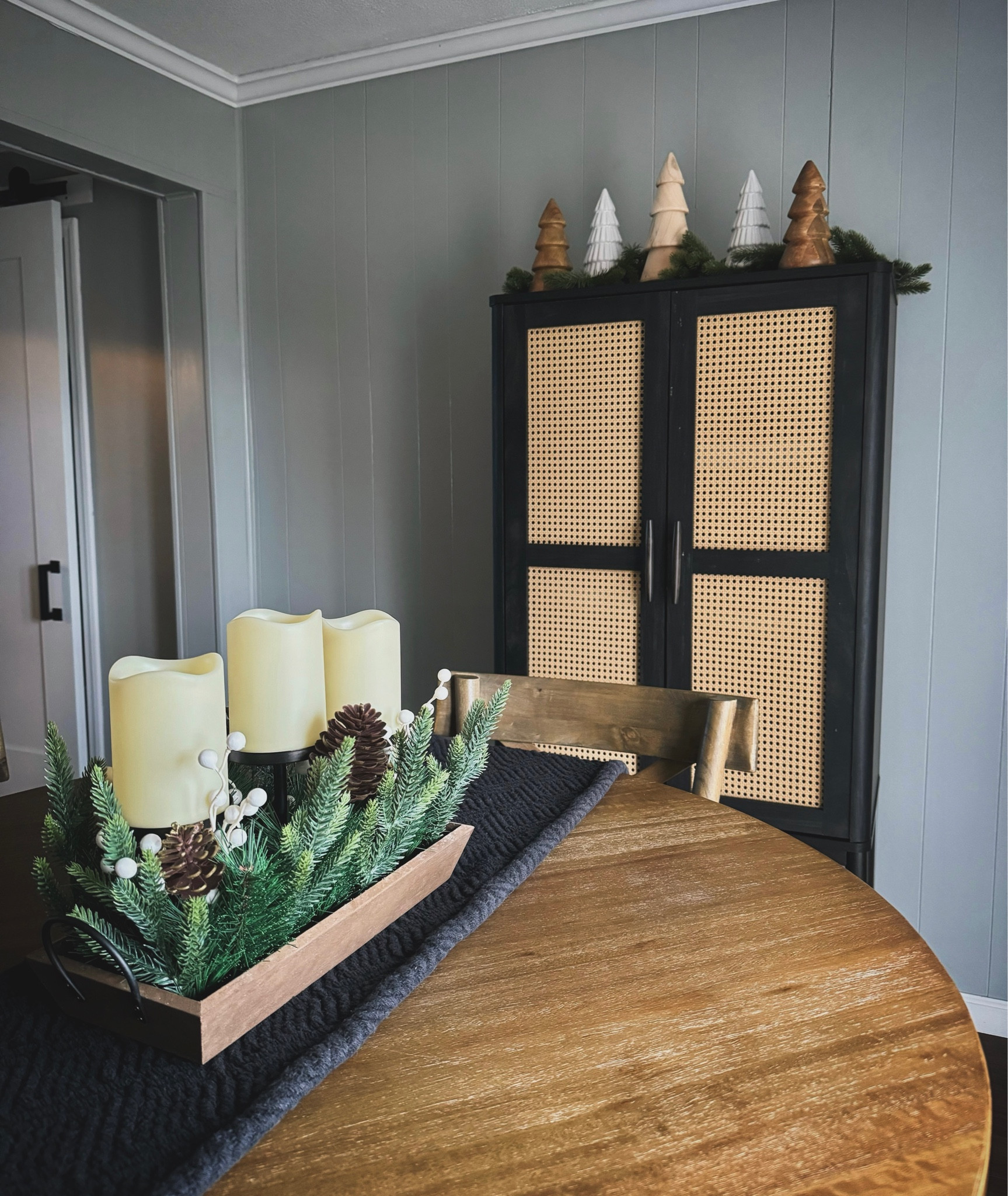 Simple Christmas styling in my dining room 🖤

#LTKSeasonal #LTKHoliday #LTKhome