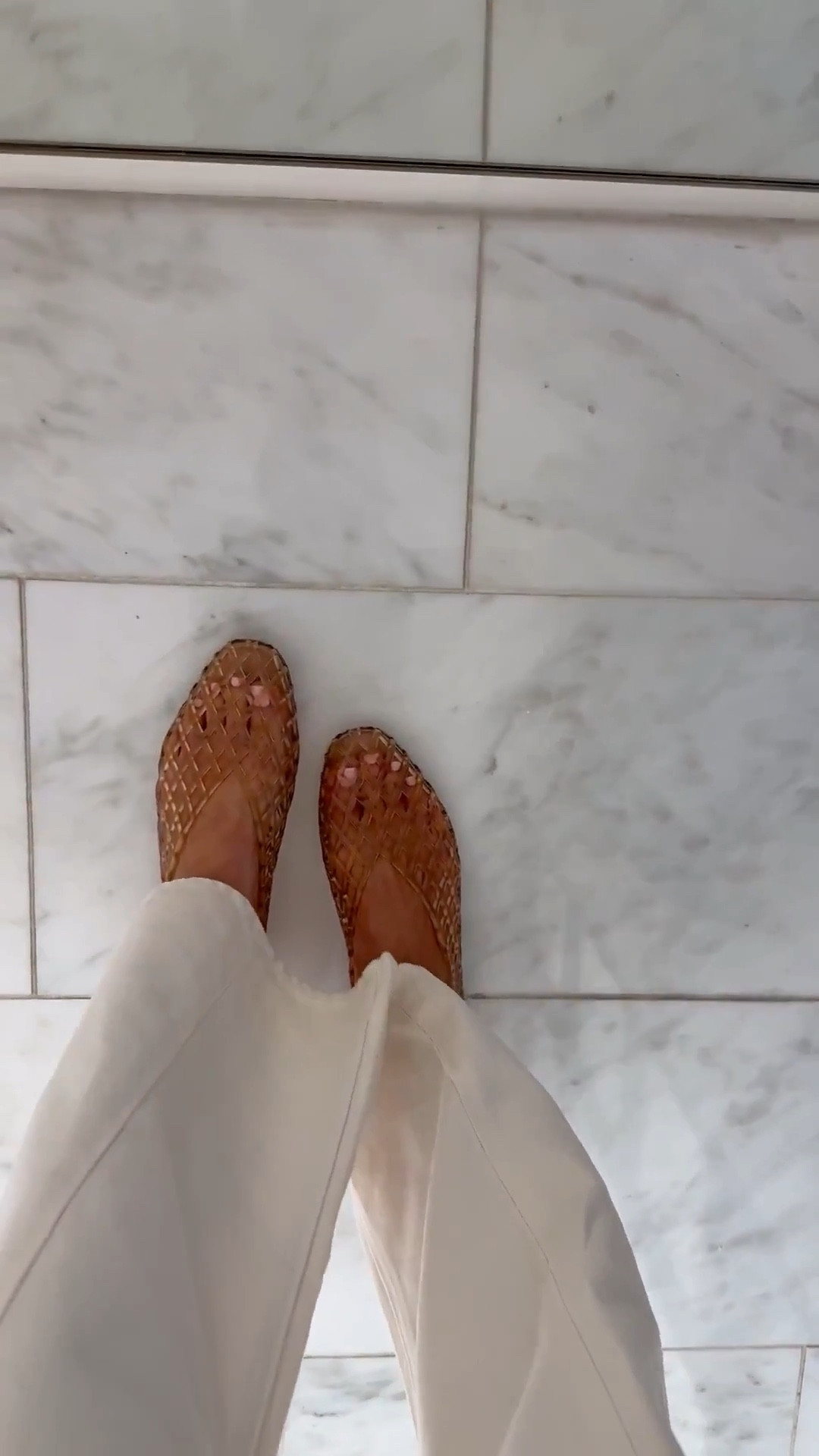 BEST SELLER THIS WEEK! These jellies are insanely comfortable. One of my favorite pairs easily!


#LTKootd