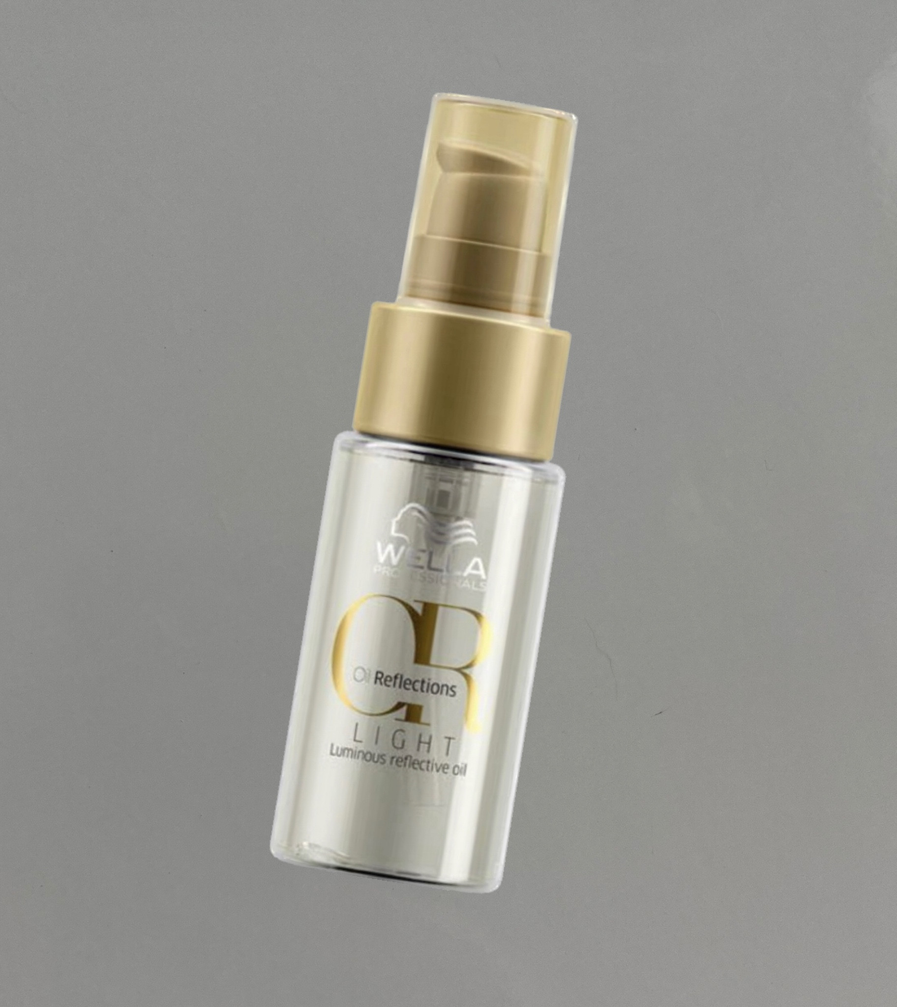 Wella Oil Reflections Light 30ml

Óleo versátil, podendo ser usado como pré shampoo, para fazer umectação e além disso é um excelente finalizador 🤌💕

#LTKbeauty #LTKsalealert #LTKSale