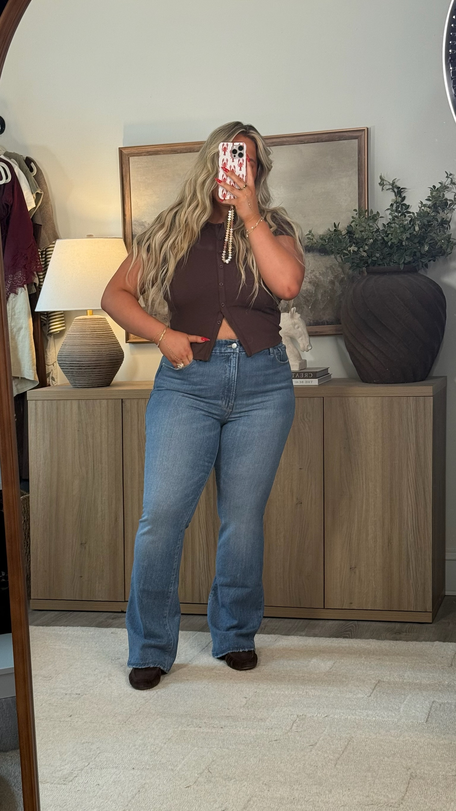 The cutest button up top from Amazon. Perfect for that summer to fall transition! Wearing an XL in the top!  

 #LTKootd