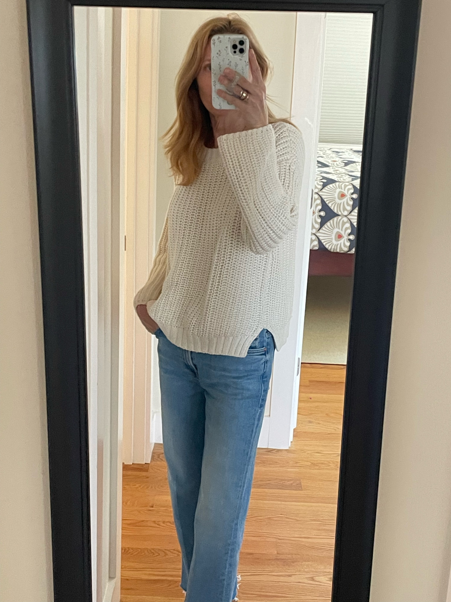 Chunky spring sweater with favorite Mother denim 

#LTKStyleTip #LTKOver40 #LTKSeasonal