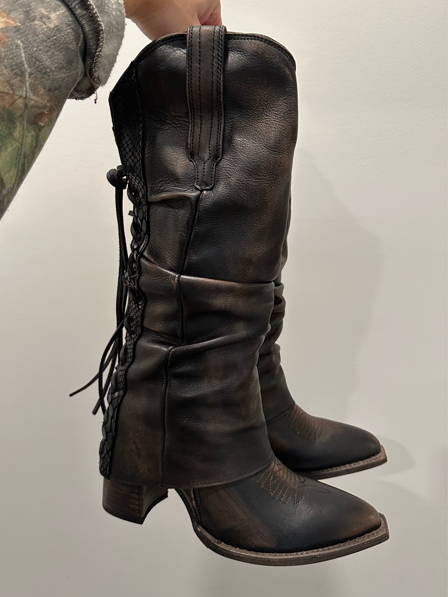 New Freebird boots - cowgirl boots I sized up to an 8 they are on sale for cyber Monday 

#LTKShoeCrush #LTKHoliday #LTKCyberWeek