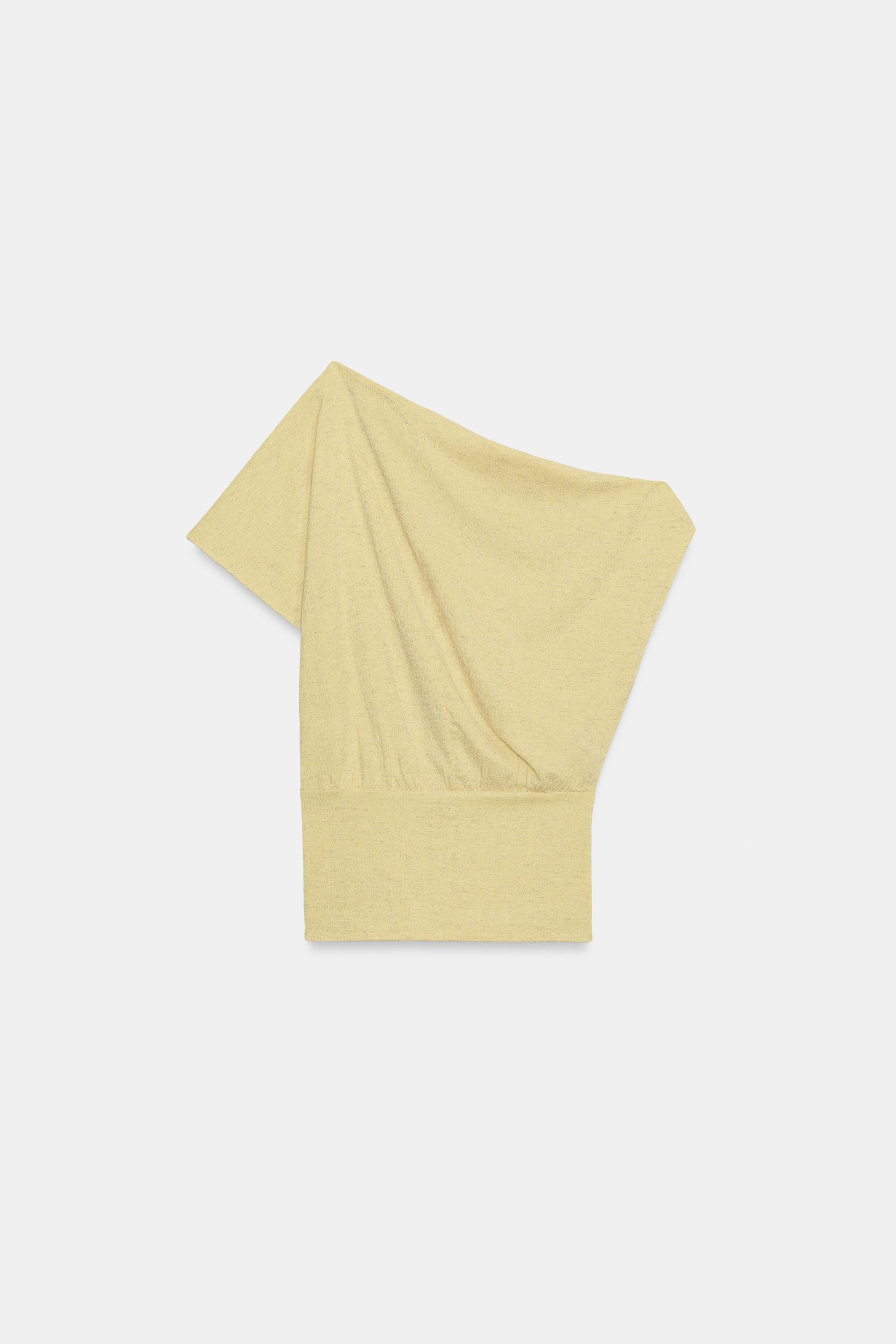 ASYMMETRISCHES OBERTEIL MIT STRUKTURMUSTER | Zara DE