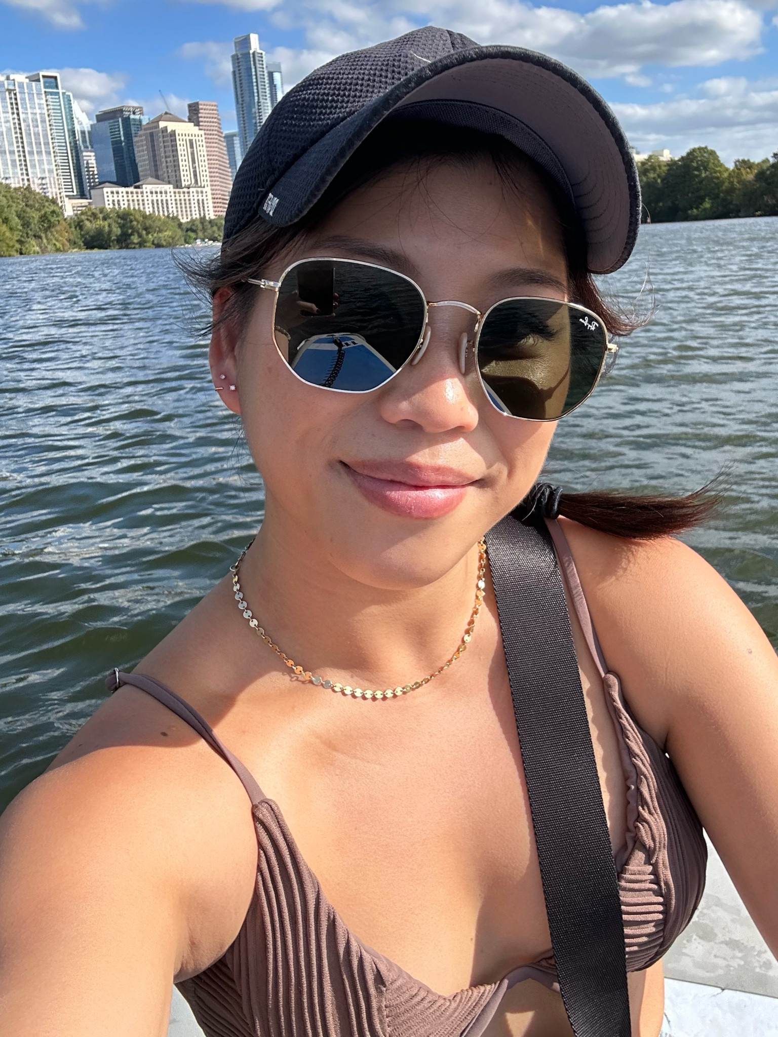 My everyday gold-filled necklace fave! I’ve owned this for 2 years and rarely take it off :)

Gold-filled sequin flat shiny disc chain choker necklace water resistantt

#LTKGiftGuide #LTKfindsunder50 #LTKfindsunder100