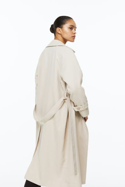 Double-breasted trenchcoat | H&M (UK, MY, IN, SG, PH, TW, HK)