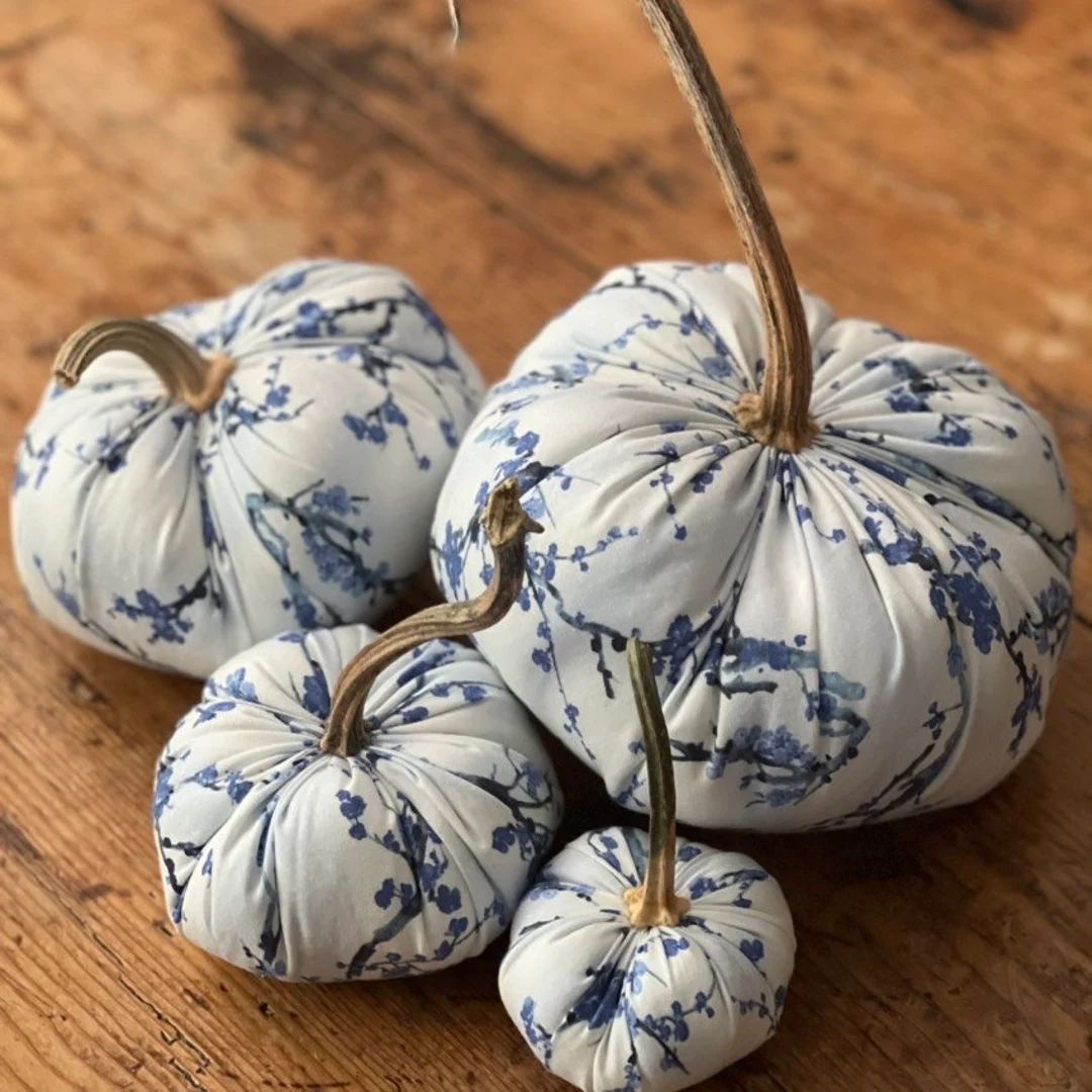 Chinoiserie style Pumpkin - Blue Blossoms | Etsy (US)
