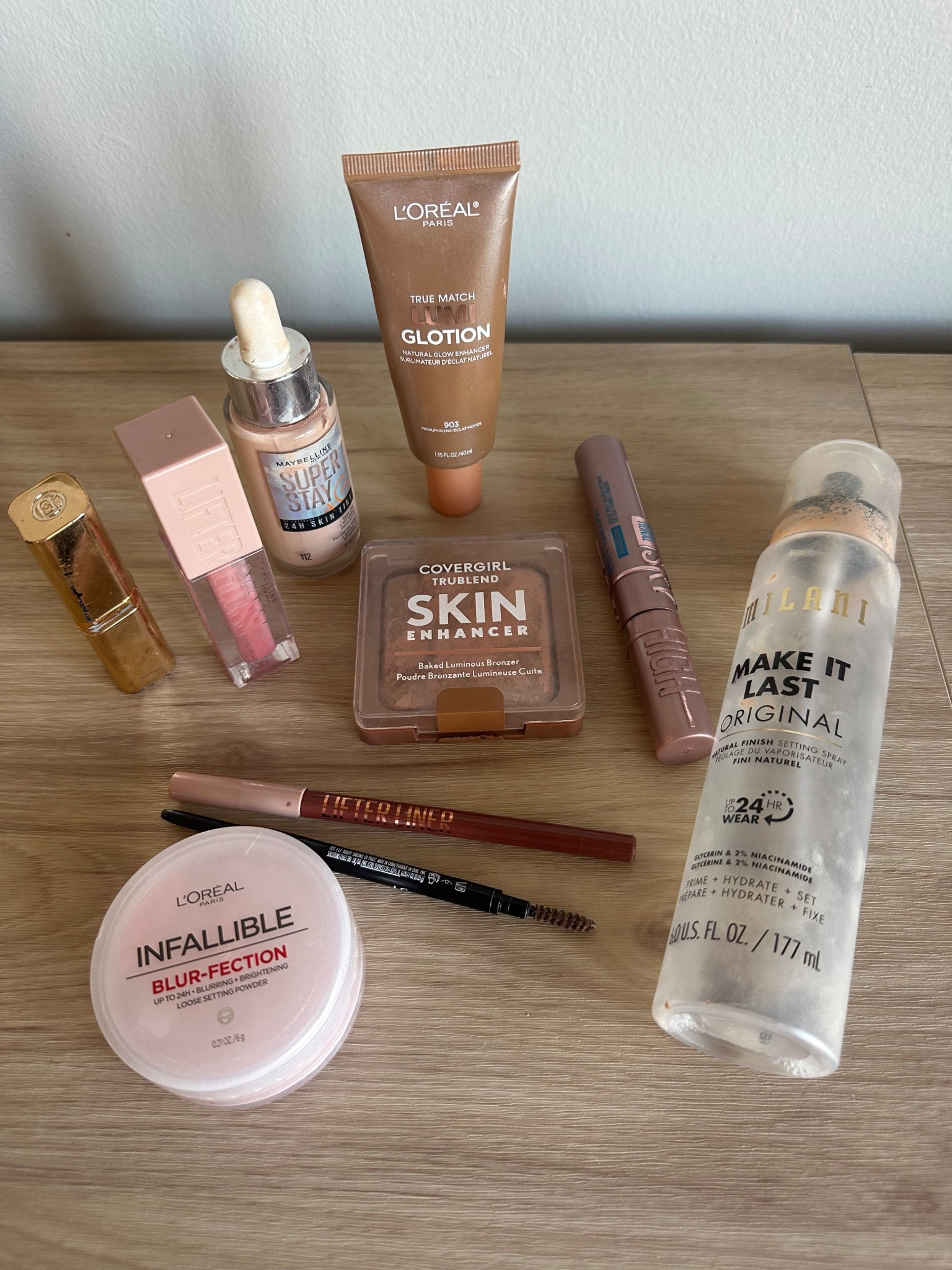 My current everyday drugstore favorites:
ELF ultra precise brow pencil
@Maybelline NY sky high mascara
@L'Oréal Paris infallible setting powder
Maybelline lifter gloss
Loreal lipstick in the shade fairest nude
Loreal glotion
Lifter liner
@Milani Cosmetics make it last setting spray 
Maybelline skin tint
And number one is one of the best bronzers I've ever used, it's magical, I can't believe it's drugstore. @COVERGIRL skin enhancer bronzer
#affordablebeauty #drugstoremakeup #everydaymakeup #makeupfavorites 



#LTKmomlife #LTKSaleAlert #LTKBeauty