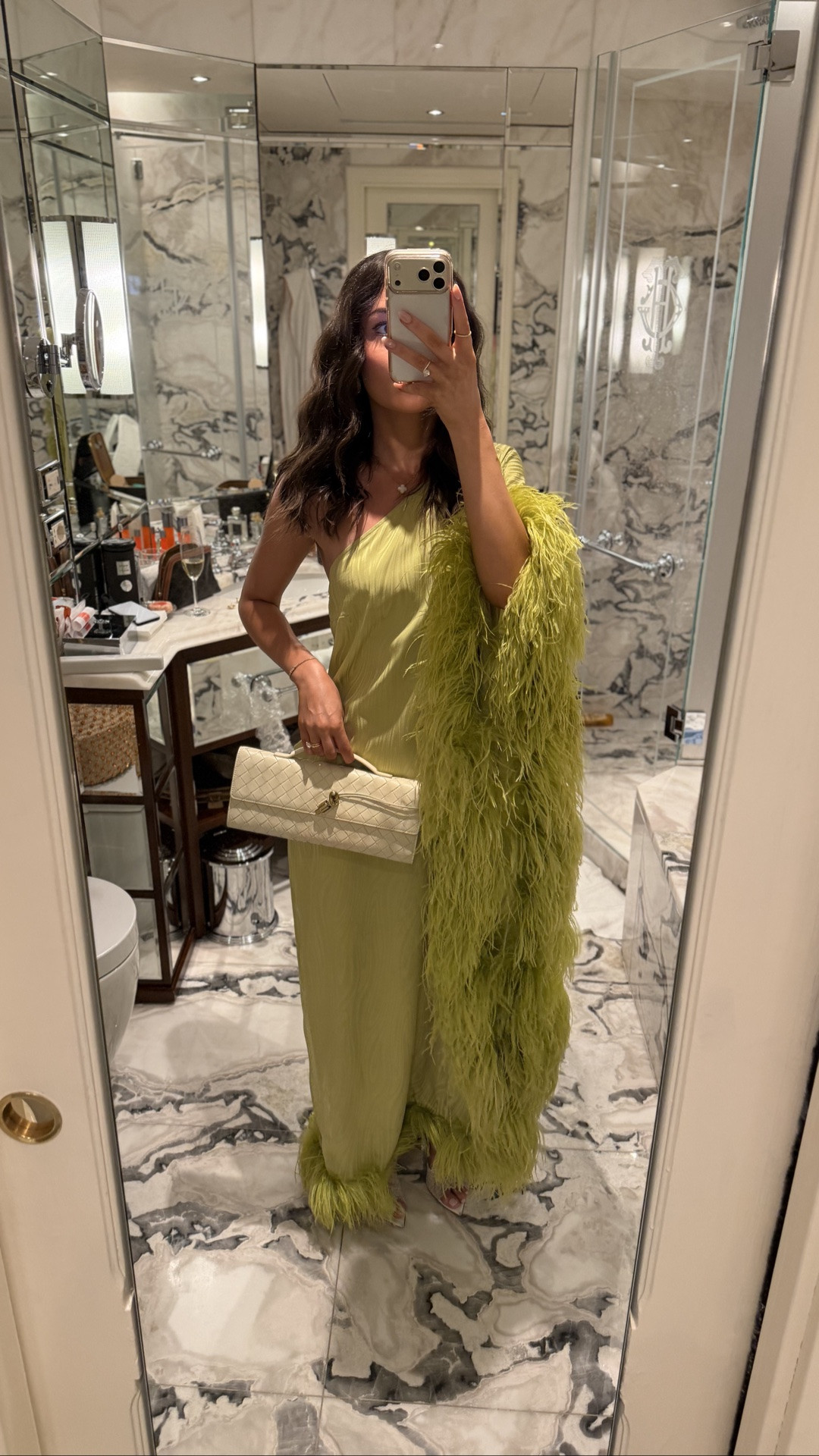 Get ready with me in Lake Como!!

#LTKstyletip #LTKdresses #LTKluxury