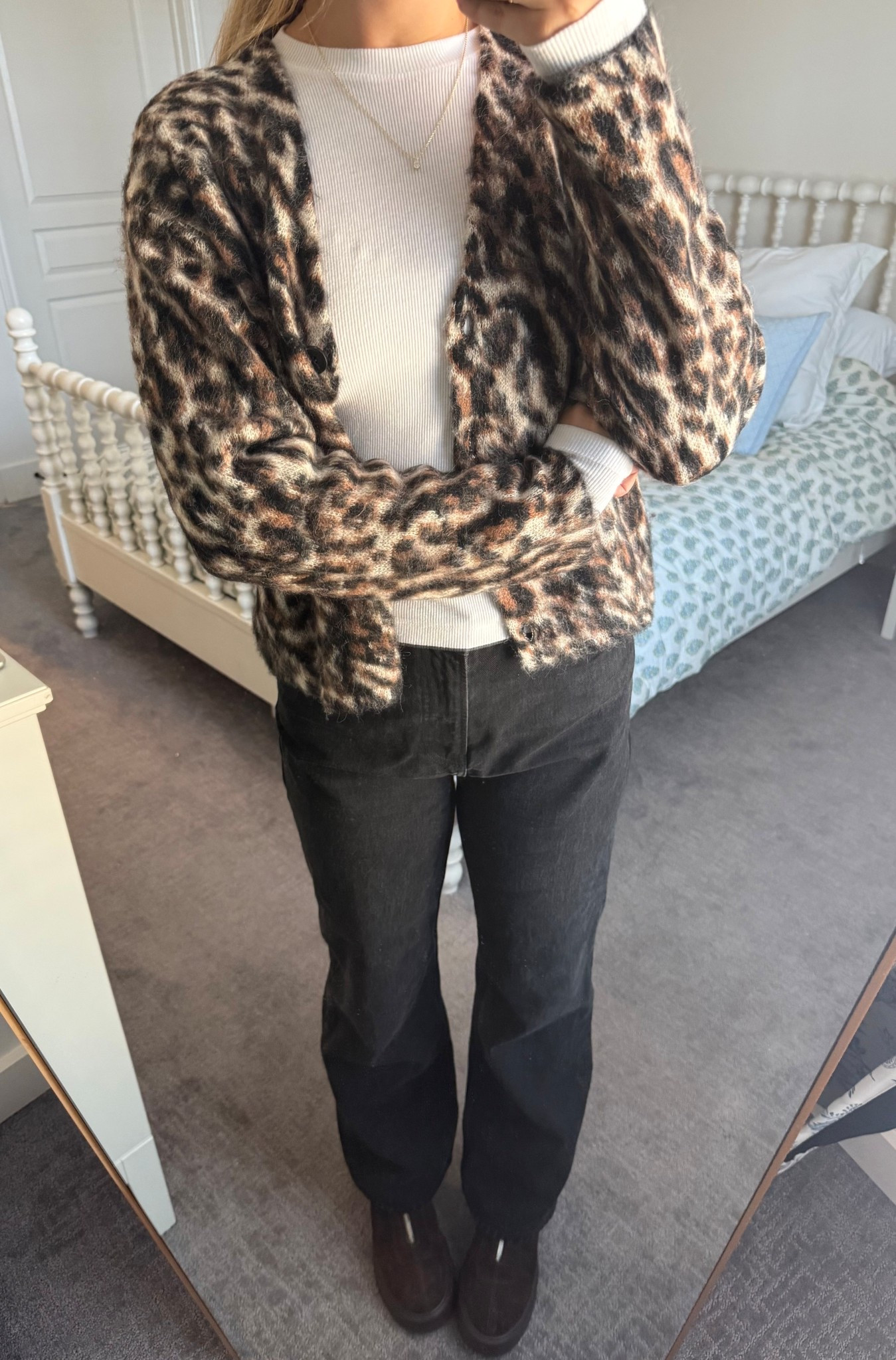 🐆

Black jeans
Reformation jeans
Reformation denim
High waisted jeans
Reformation wilder jeans
Black outfit
Brown outfit
Dinner outfit
Drinks outfit
Fall outfit
Fall style
Winter outfit
Winter style
Cute casual outfit
Weekend outfit
Holiday outfit
Holiday party outfit
Dinner party outfit
New years outfit
Nye outfit
Christmas outfit
Christmas party outfit
Cozy outfit
Wide leg jeans
Brown boots
Combat boots
Steve Madden boots
Brown suede boots
Platform boots
Zipper boots
Ankle boots
Peter Som x RTR Leopard Print Cardigan
Leopard print sweater
Leopard print cardigan
Rent the runway
Printed sweater
Printed cardigan
Brown cardigan
Brown sweater
V neck sweater
Peter som sweater
Fall sweater
Animal print
Fall Carrigan
Cozy sweater

#LTKootd #LTKHoliday