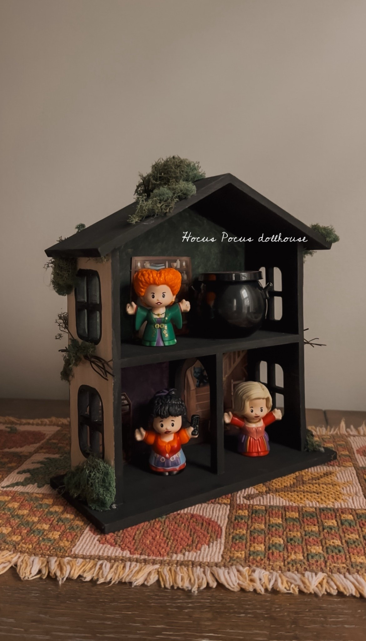 $12 DIY Hocus Pocus dollhouse 🎃🐈‍⬛

#LTKHalloween #LTKSeasonal