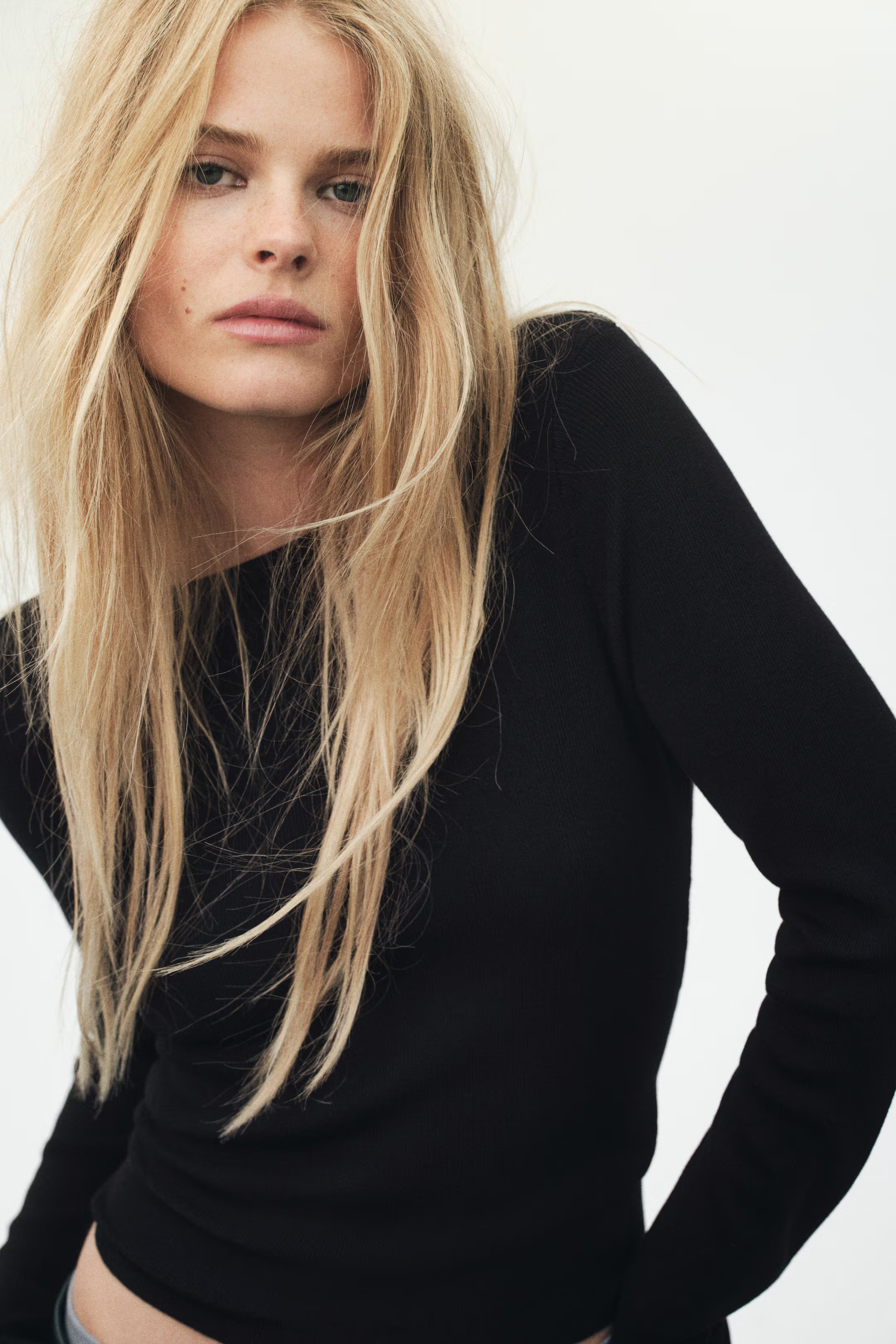 Long-sleeved jumper | H&M (UK, MY, IN, SG, PH, TW, HK)