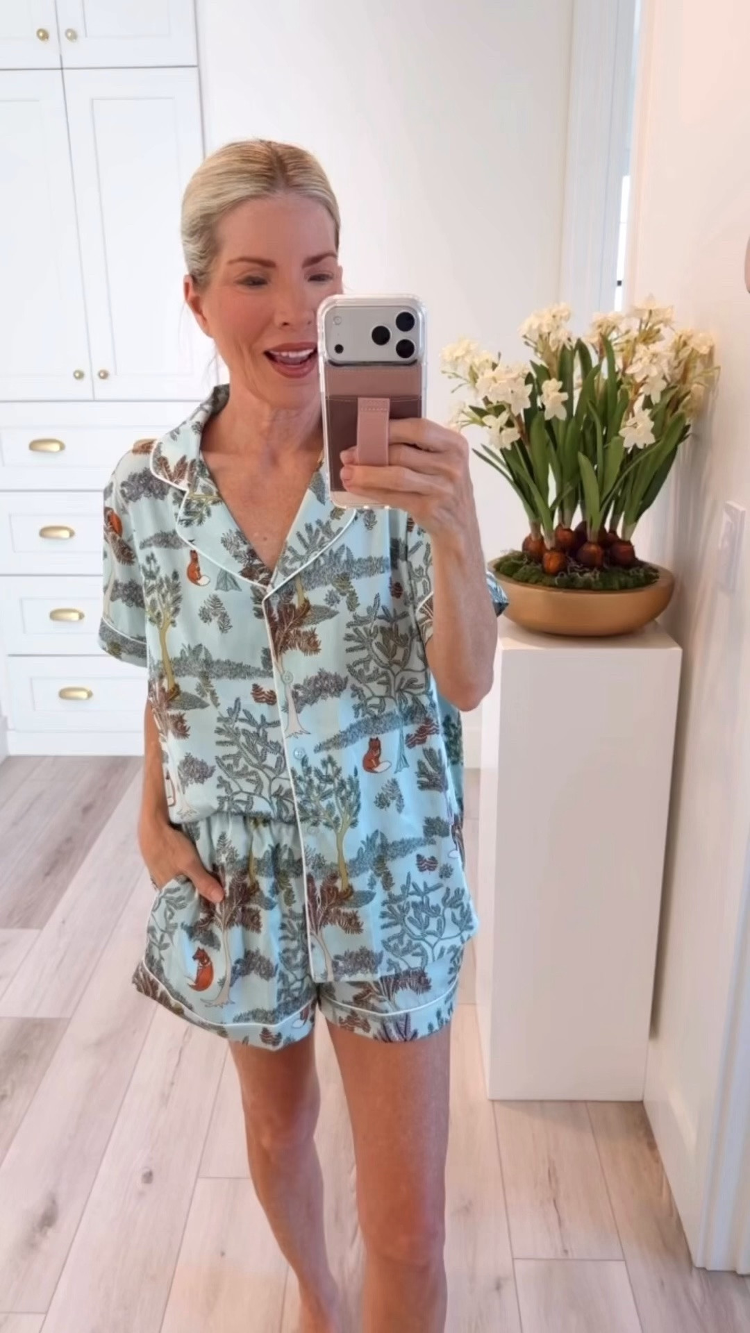 Adorable autumn design PJ set under $22!
Sizes XS-3X. 
I’m wearing a size Med.

#LTKSaleAlert #LTKSeasonal