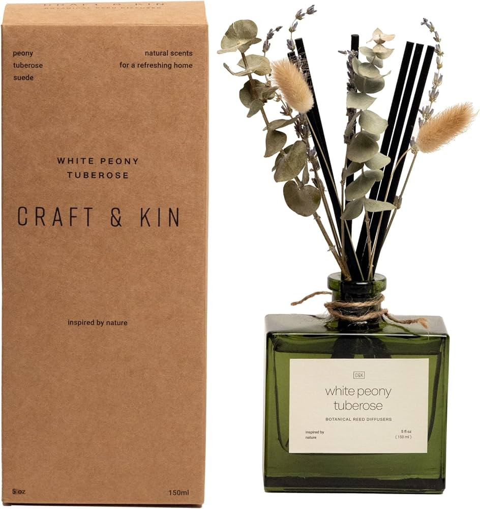 Craft & Kin Reed Diffuser Set with Dried Flowers, 5 oz White Peony & Tuberose​ Scented Reed Dif... | Amazon (US)