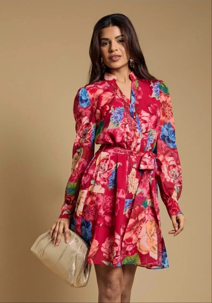 Gorgeous red Petite floral mini dress for short women. Perfect spring dress

#LTKPetite #LTKMidsize #LTKootd