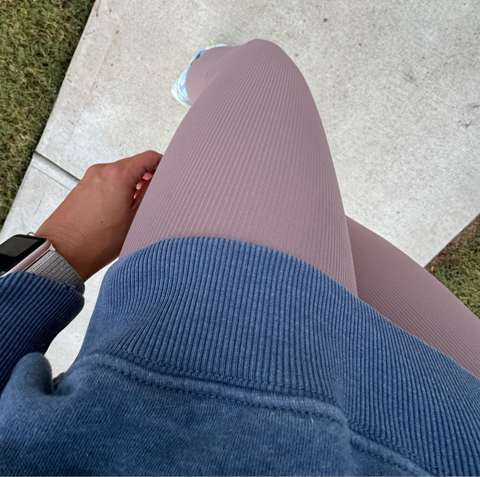 Target leggings and Aerie sweatshirt 

Leggings- size small
Sweatshirt- size small

#LTKStyleTip #LTKActive #LTKSeasonal