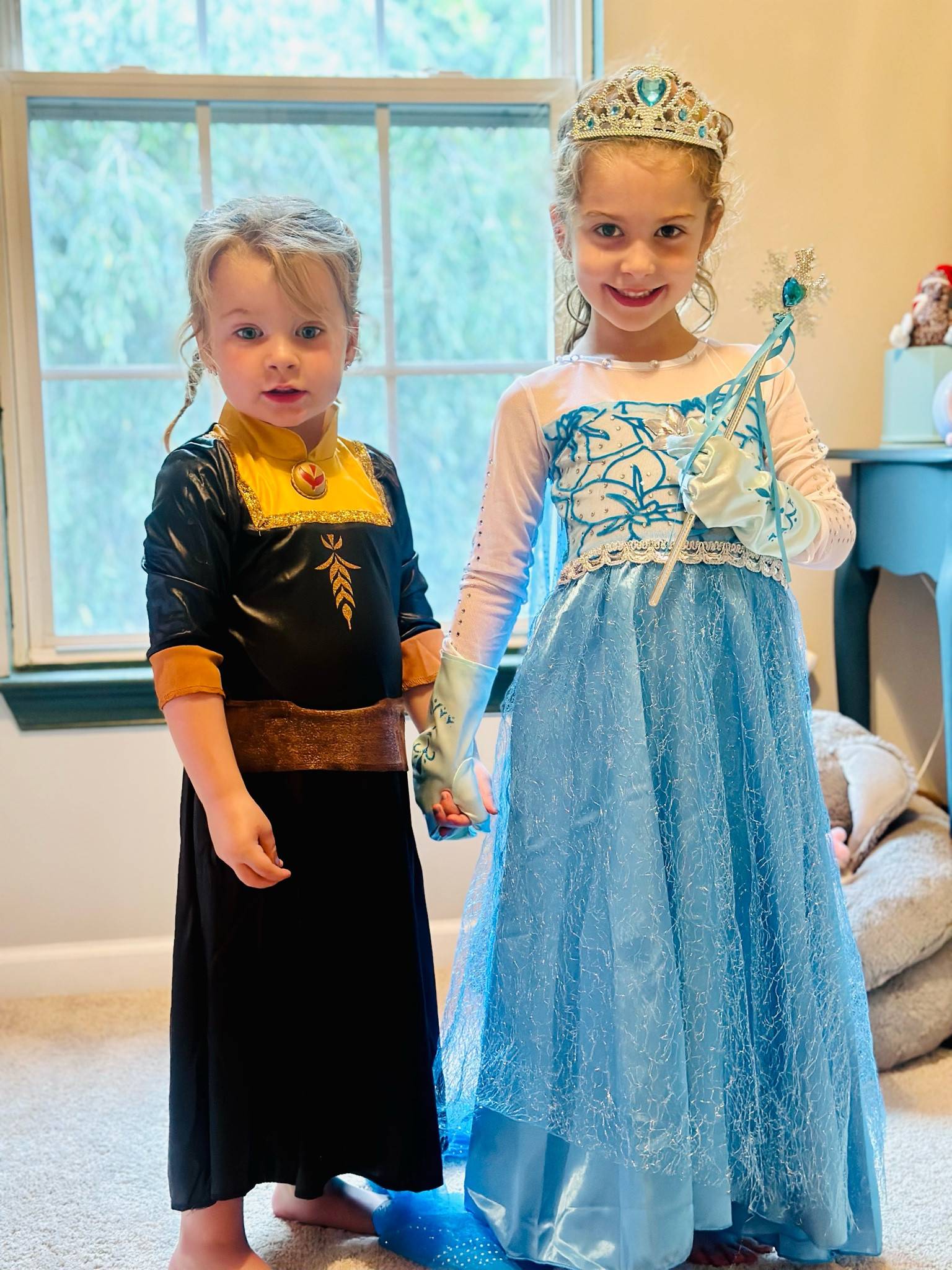 Elsa & Anna in the house this Halloween! #halloween #amazonfinds 

#LTKSeasonal #LTKkids #LTKHalloween