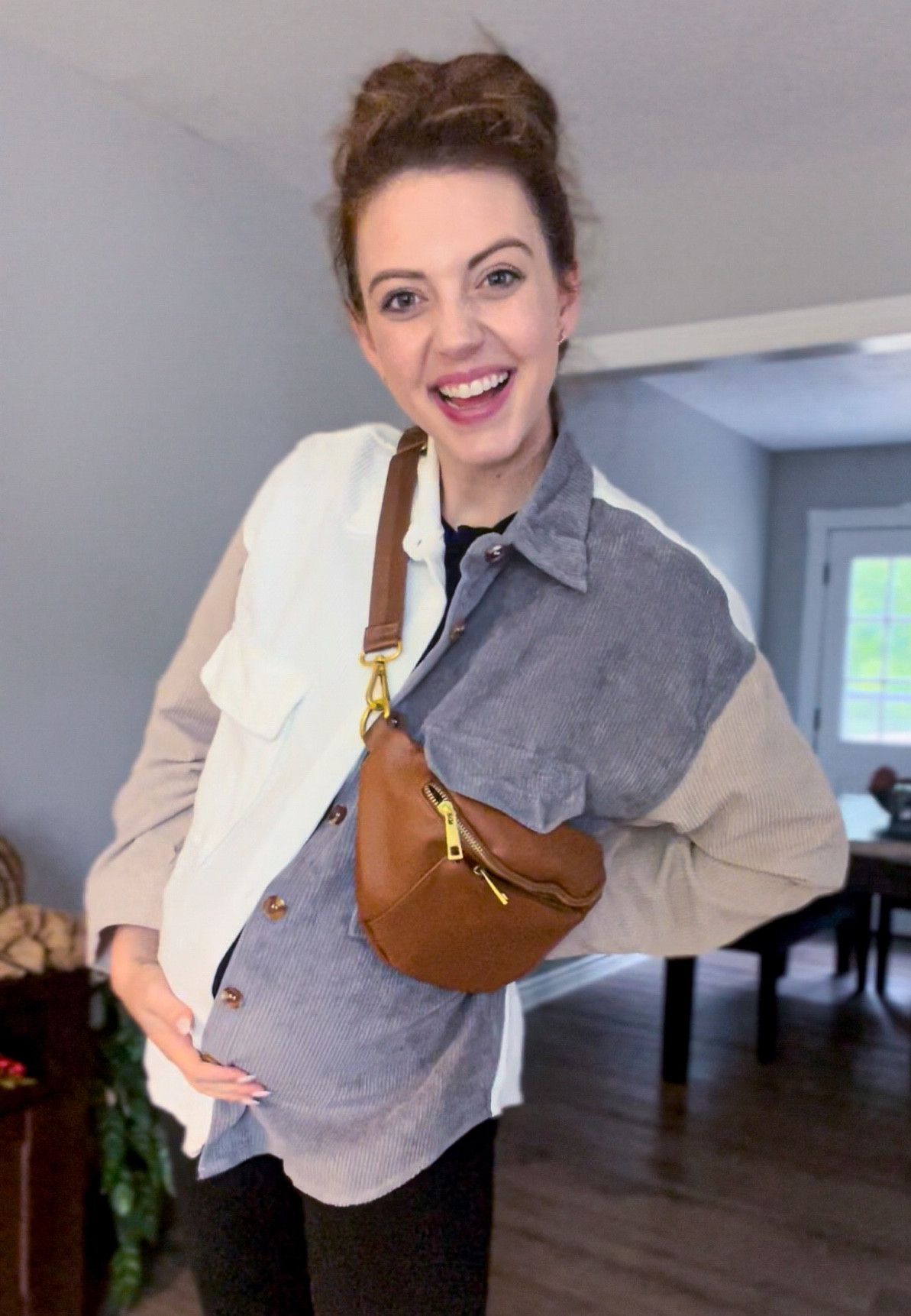 Womens fall fashion maternity friendly | fall Fanny pack | new mom clothes | autumn attire

#LTKSeasonal #LTKbump #LTKstyletip