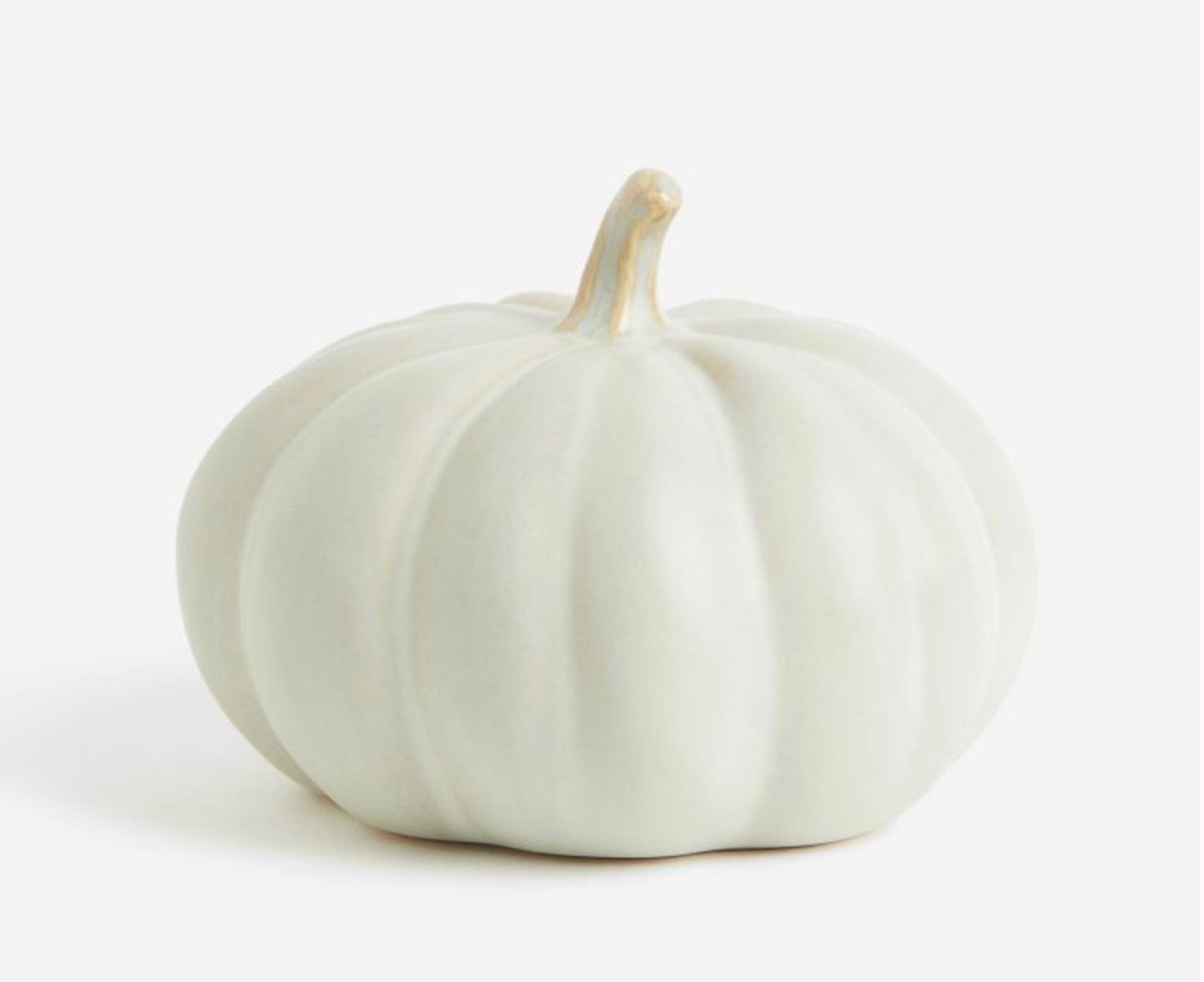 Stoneware pumpkin from H&M.

#LTKFind #LTKhome #LTKSeasonal