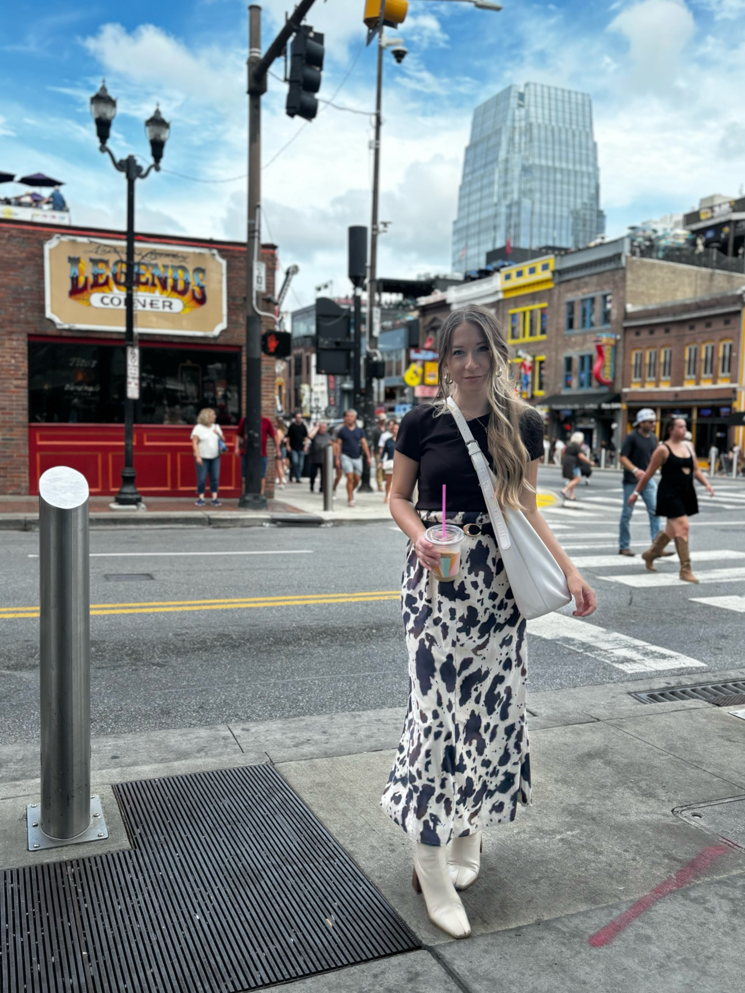 Casual maxi skirt nashville outfit 🤎

#LTKTravel #LTKootd