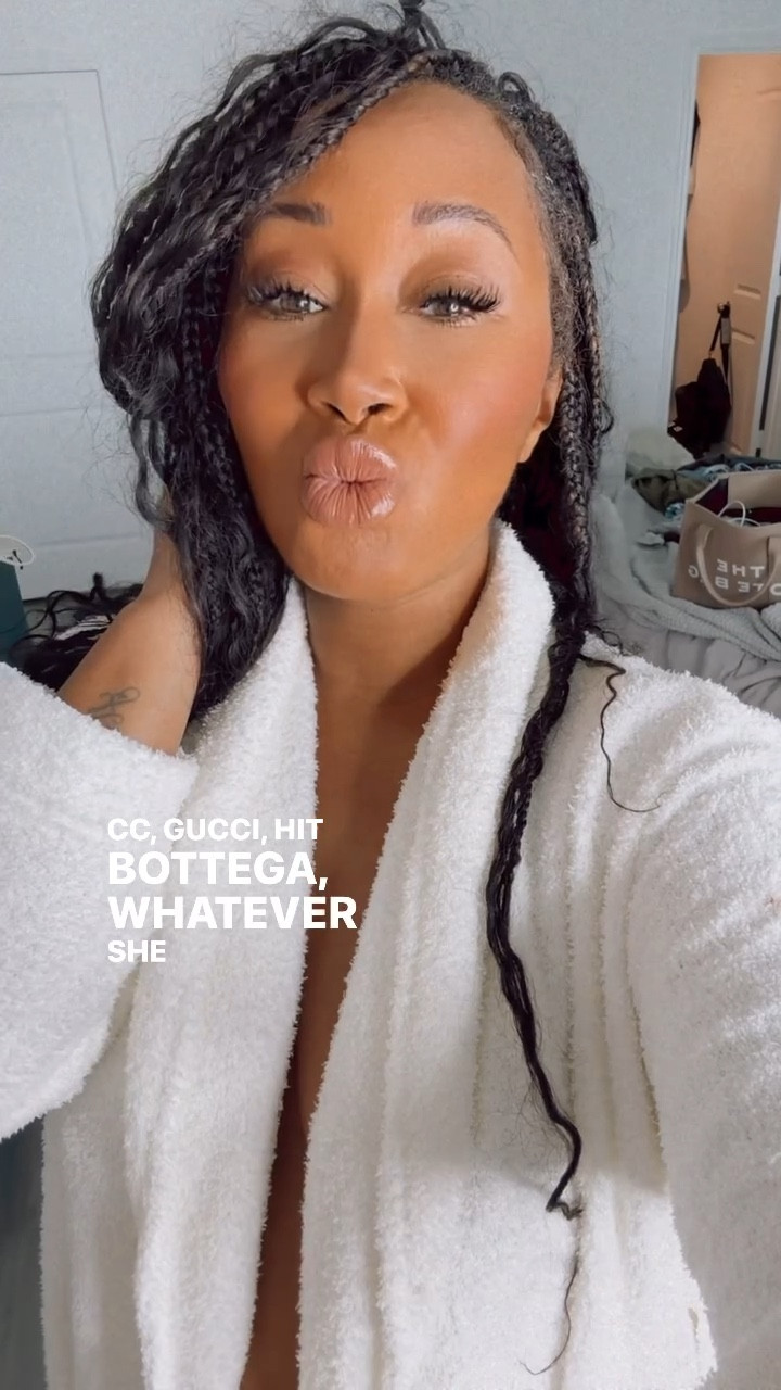 “What ever she want is my love language” 

I embrace being in a robe majority of the time 
Robe: @target 

#softlife #embraceyourflaws #highlevel #melaninbeauty