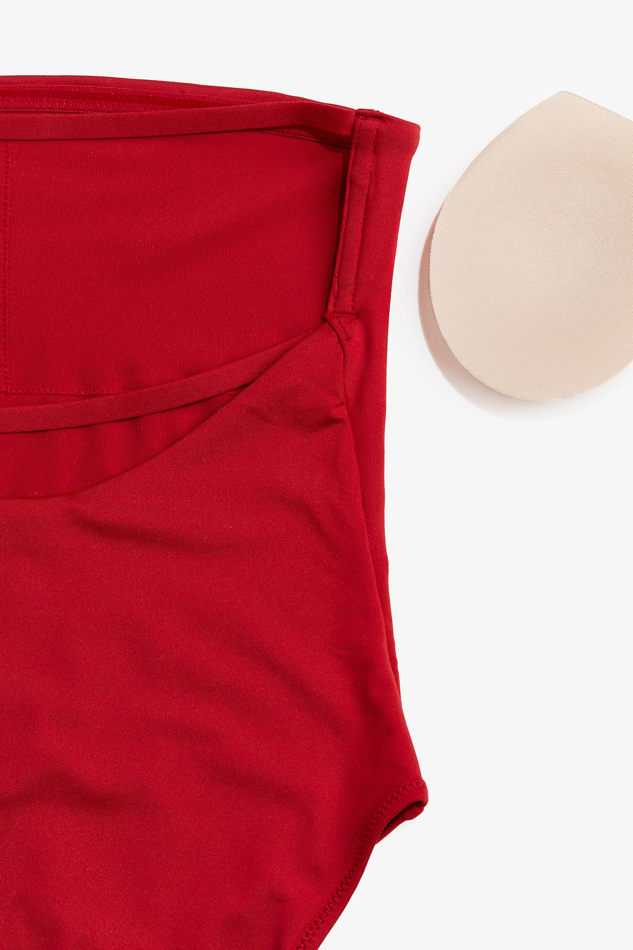 Padded-cup High-leg Bandeau swimsuit | H&M (UK, MY, IN, SG, PH, TW, HK)