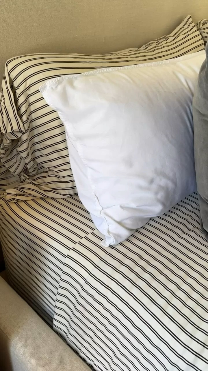 Giving our bed a little seasonal swap so we’re ready when fall hits with the coziest bedding from @Quince 🍂✨ Adding layers, rich tones, and more texture make all the difference for the bedroom to feel fresh for the new season. I have everything linked here. #quincepartner @shop.ltk #liketkit