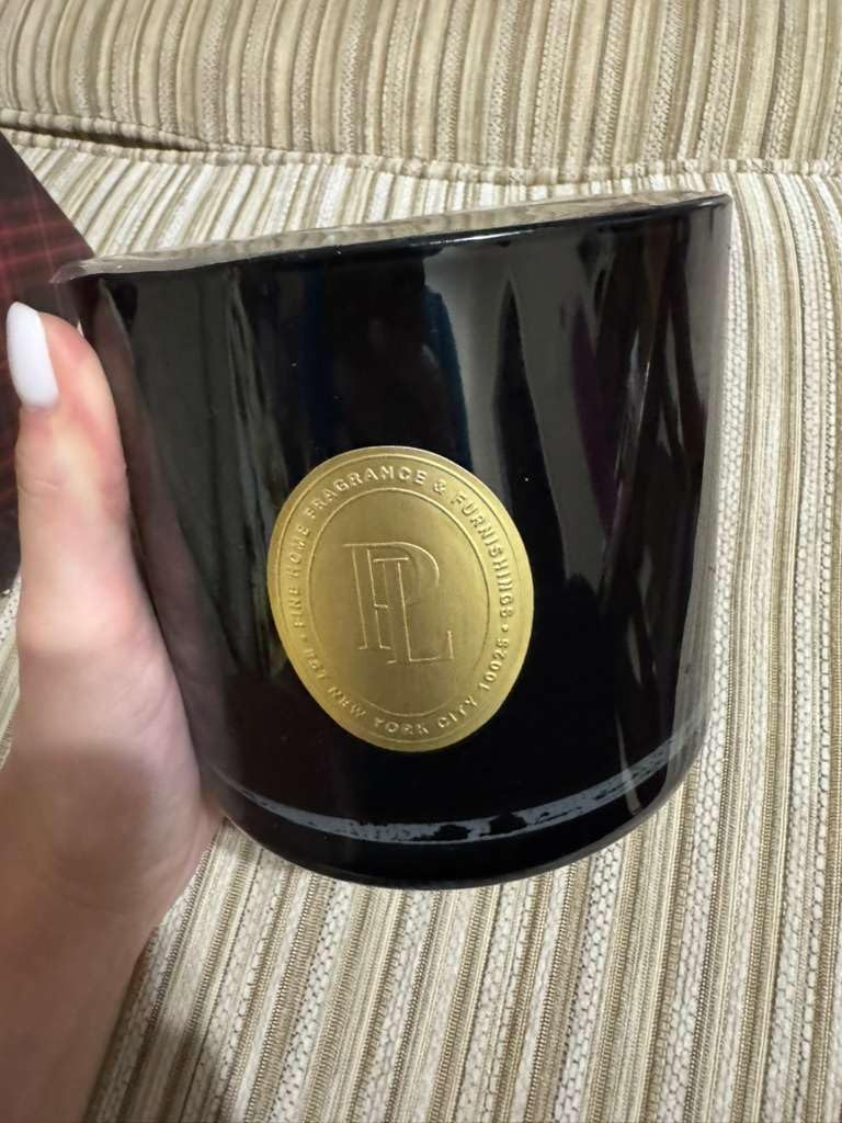 Preston Lane Luxury 2-Wick Scented Candle, Highrise, 7.5 oz Hand-Poured in USA | Long Burn Time (... | Amazon (US)