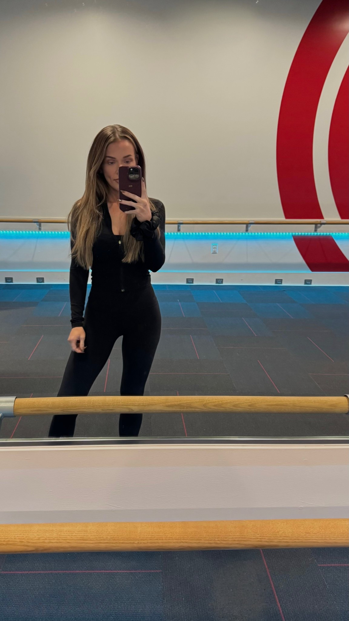 I live in this set. XS in jacket. medium in bra. 4 in leggings. 

#LTKActive #LTKfitnessgoals