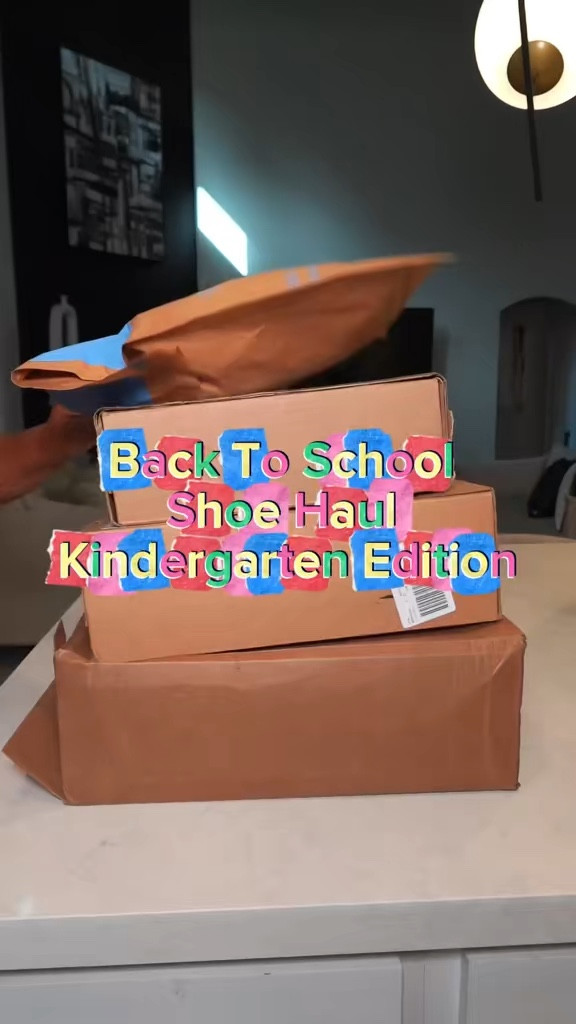 Back to school Shoe haul 
Kindergarten edition 

#backtoschool #backtoschoolhaul #kidshoes #kidclothes #mom #boymom