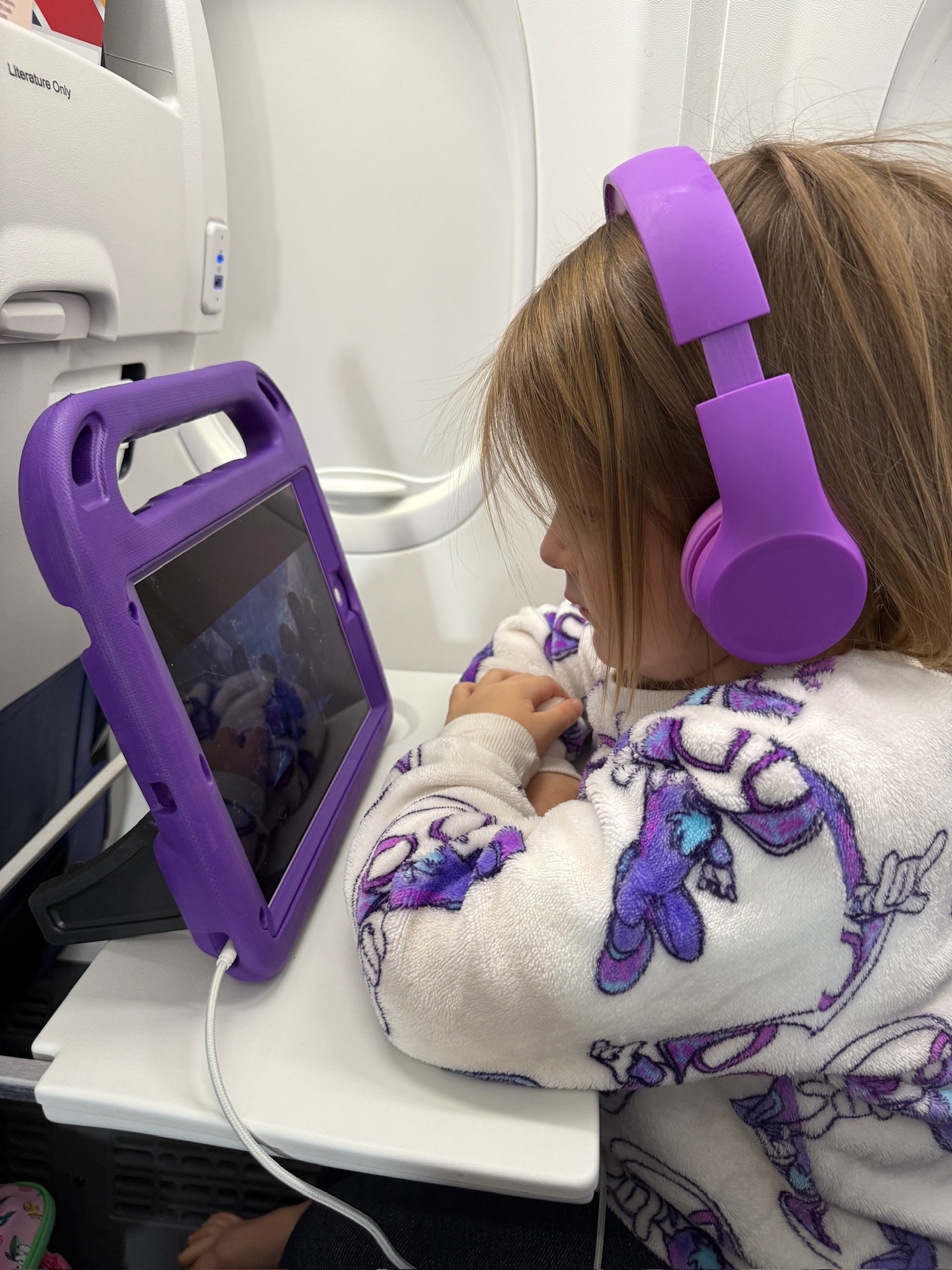 these headphones + ipad case have been SO good for flights

Both are linked!



Headphones, ipad case, purple, kids, mom life, traveling with kids, airplane, missy franklin johnson, missy_franklin 

 #LTKmomlife #LTKTravel #LTKKids