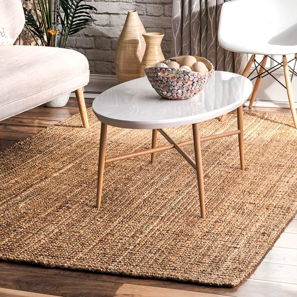 nuLOOM Ashli Solid Farmhouse Jute Area Rug, 5' x 8', Natural | Amazon (US)