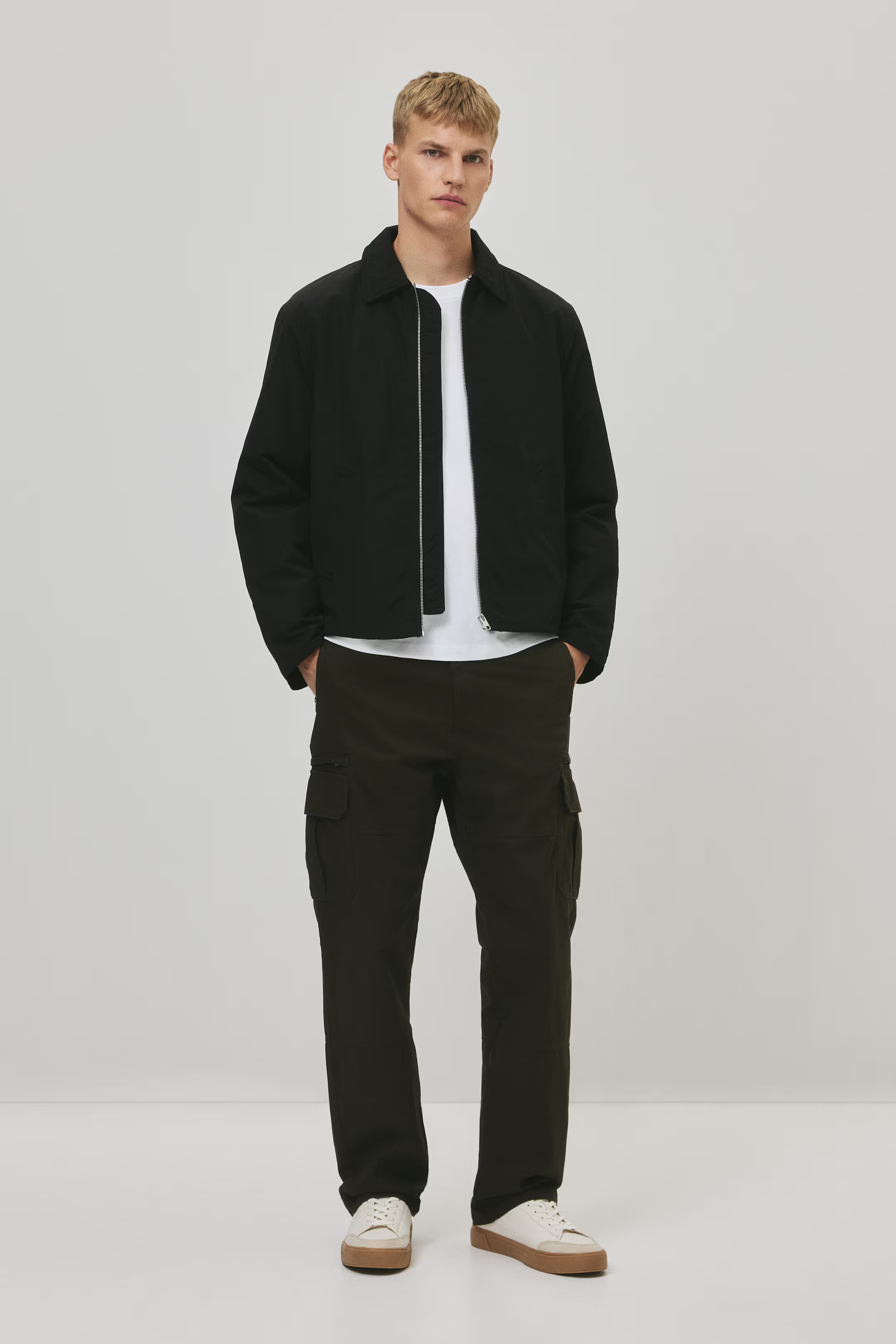 Regular-Fit Twill Cargo Pants - Black - Men | H&M US | H&M (US + CA)