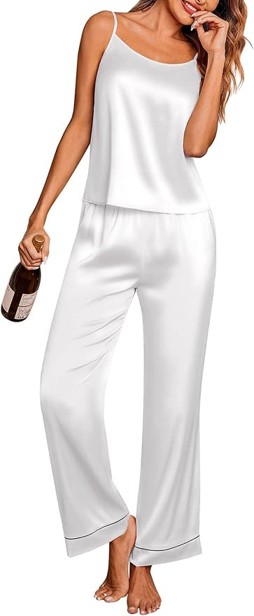 Ekouaer Women Silk Satin Pajamas Sleeveless Pjs Set 2 Piece Summer Loungewear Sleepwear with Pock... | Amazon (US)