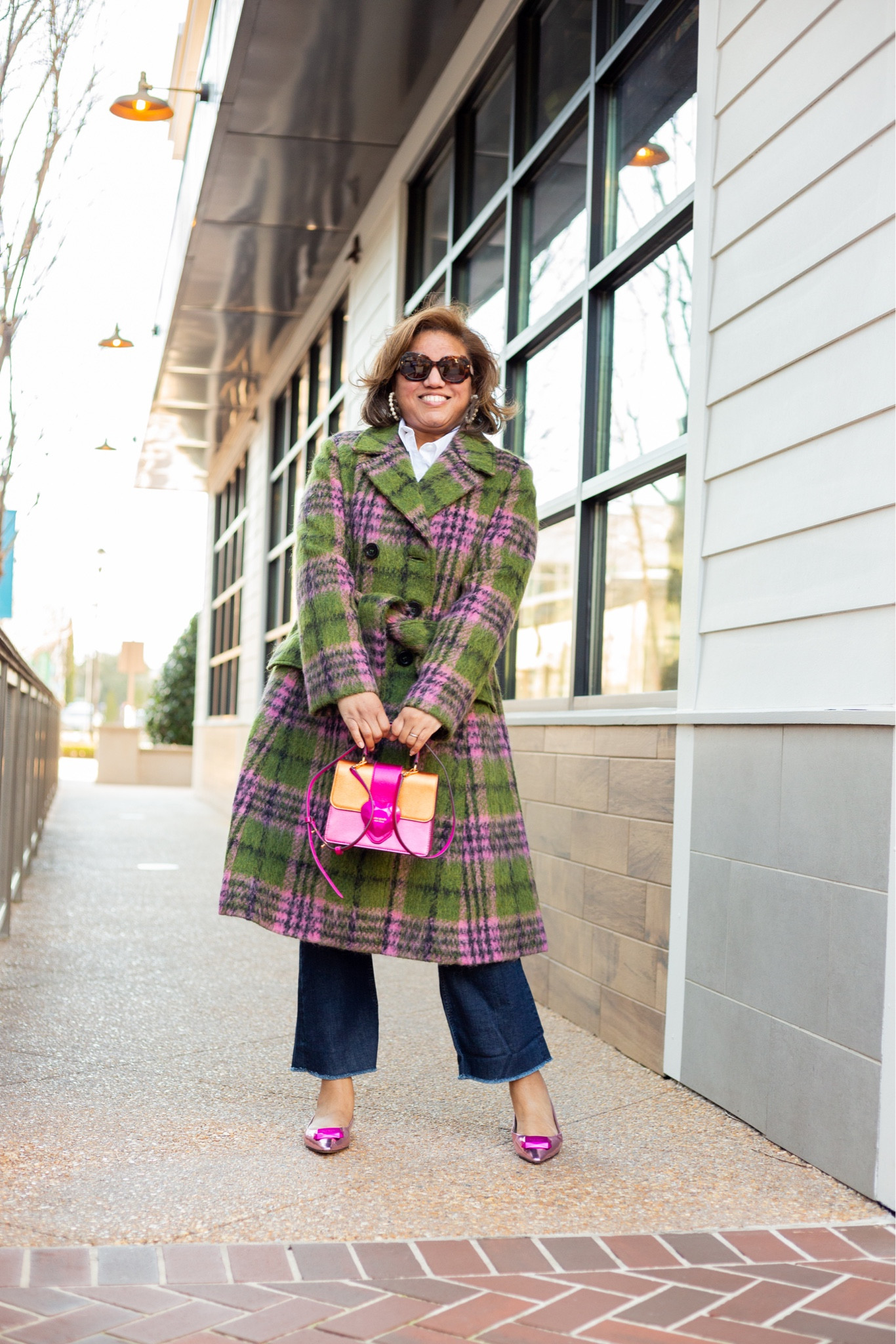 This coat is EVERYTHING!!!! And, it’s back in stock in several sizes! 10/10 ***highly*** recommend!  Fit is TTS!!! 💓💚💓💚