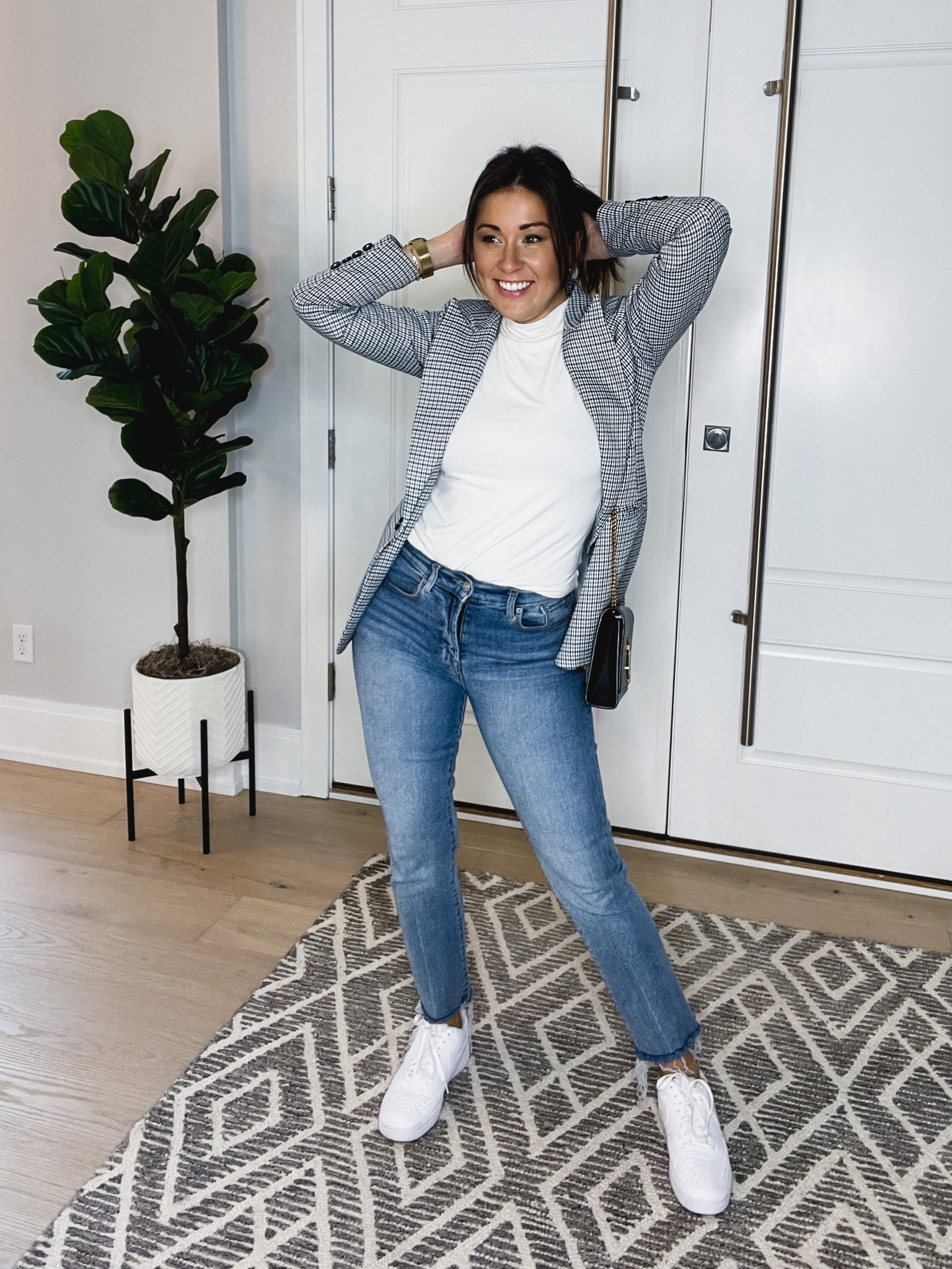 TTS - small in this tweed patterned blazer! 🤍 love the sneakers for a fun modern touch! ✨

#LTKunder100 #LTKstyletip #LTKSeasonal