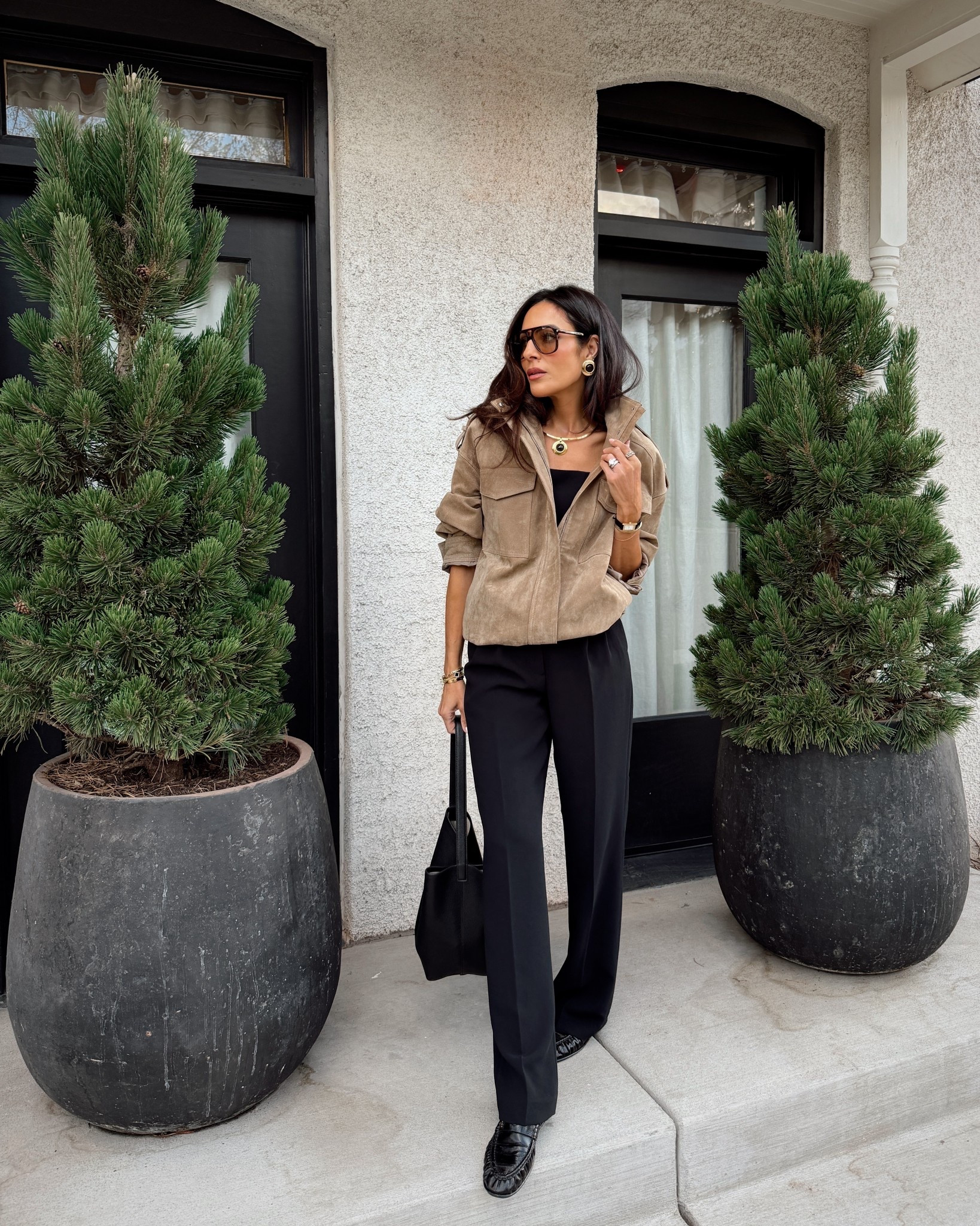 Last night in Aspen, what I wore for dinner! 🖤

#LTKstorytime #LTKSeasonal #LTKOver40