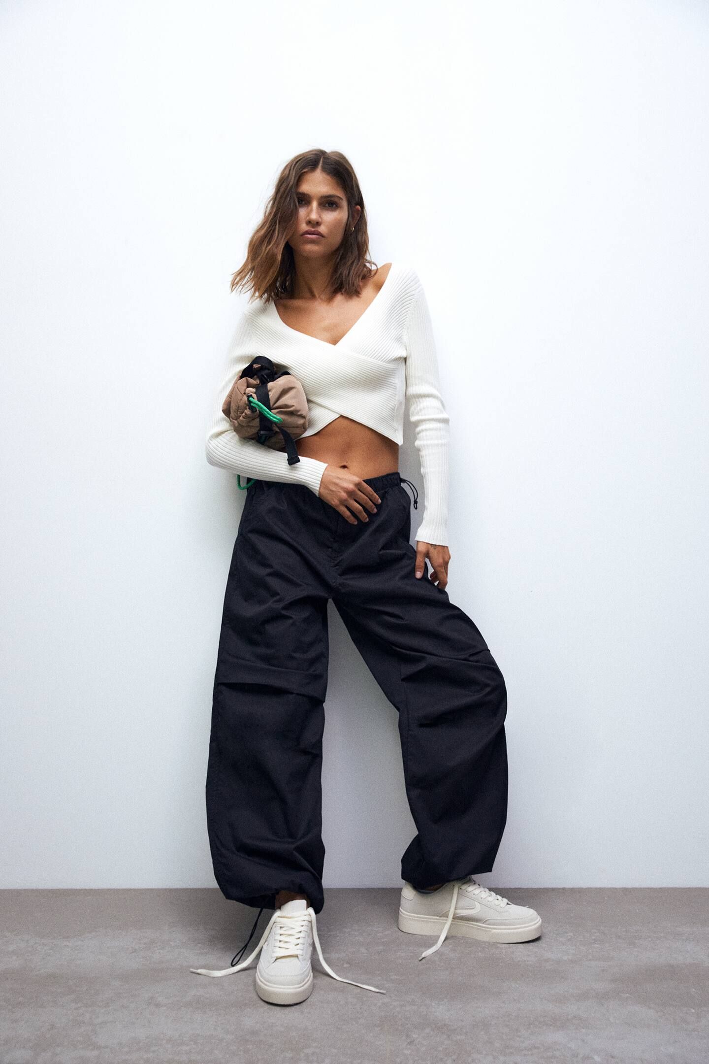 Parachute trousers | PULL and BEAR UK