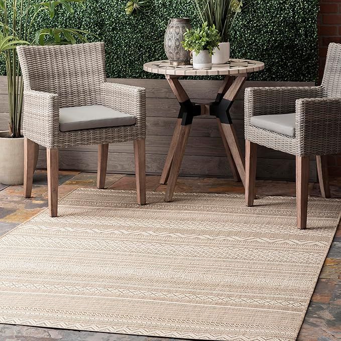 nuLOOM Erlinda Tribal Outdoor Area Rug, 3x5, Beige | Amazon (US)