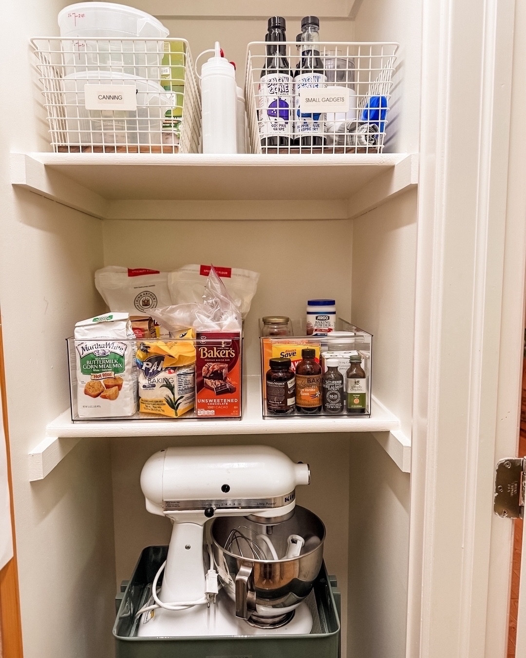 When your stand mixer deserves VIP treatment, but counter space is precious… we roll in the perfect solution! A sleek 3-tier cart that tucks perfectly under shelving for a dose of pantry refresh magic. 

Now that beauty can cruise to the kitchen whenever baking time calls. 🍪🧁