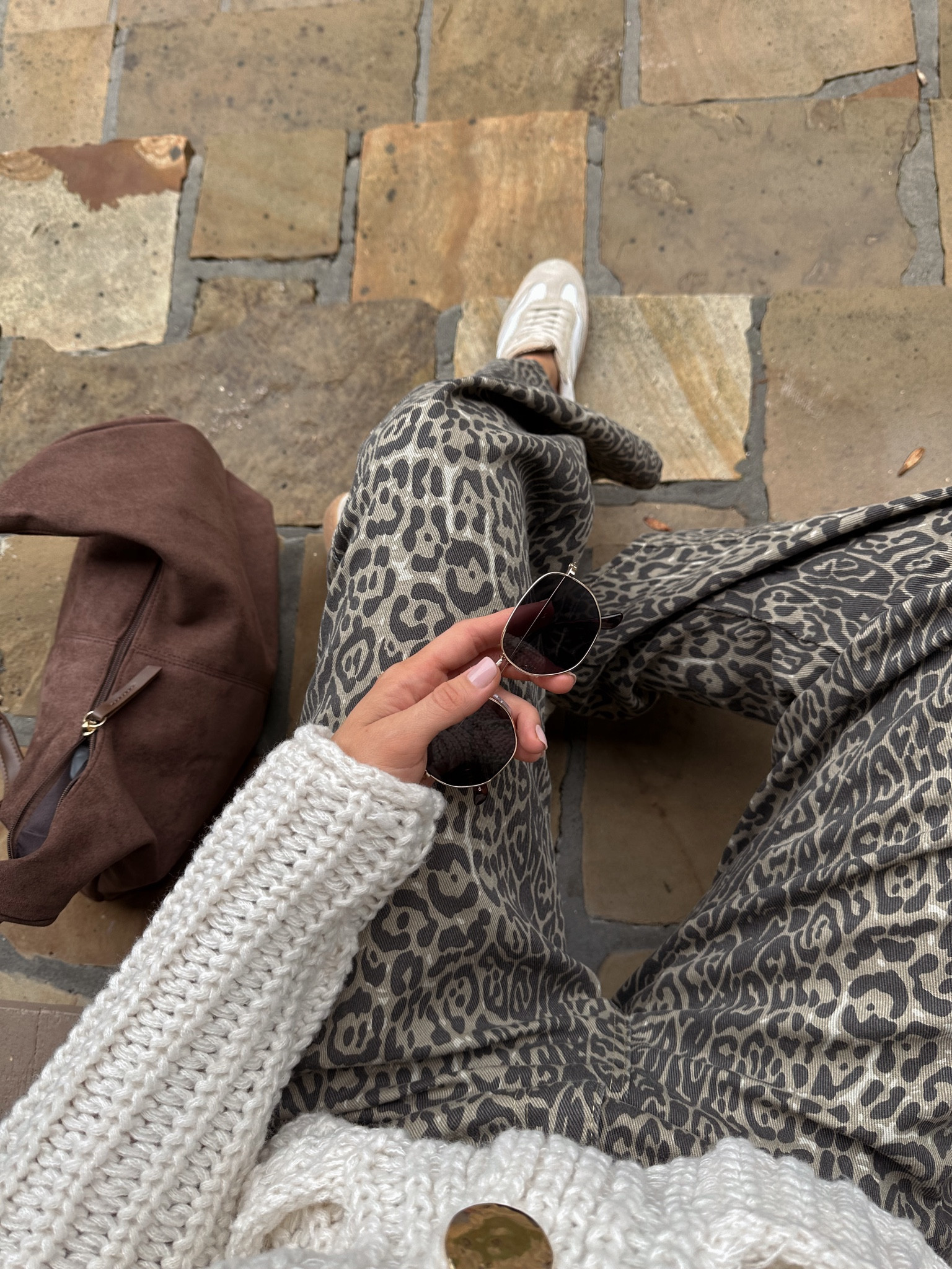 Trending amazon outfit
Leopard jeans (these are hit or miss & the reviews are all over the place. Make sure you get them on prime in case you need to return! I got a medium and they run very baggy!)
Suede slouchy bag
Chunky knit cardigan 
Fall outfit 