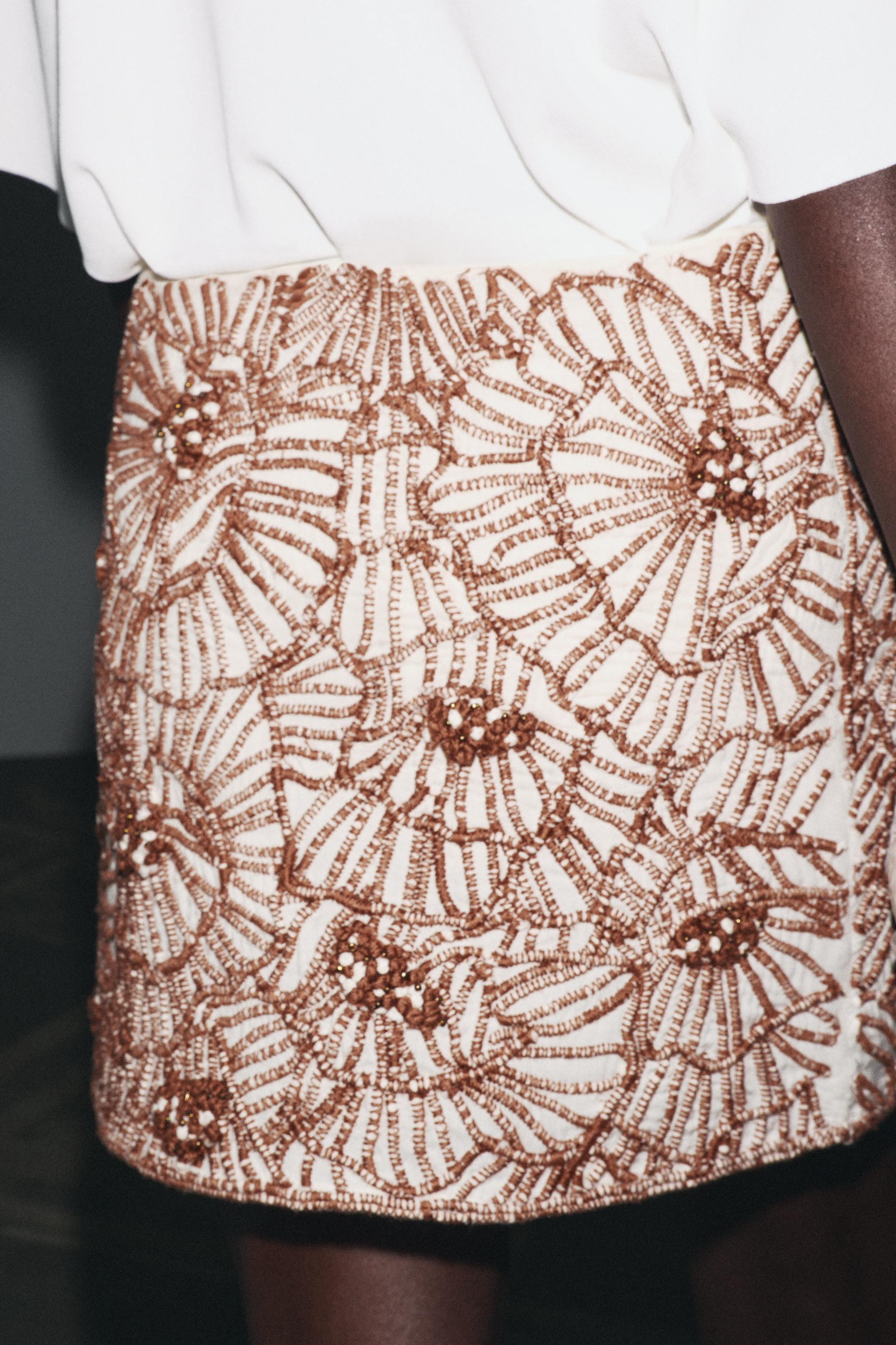 ZW COLLECTION FLORAL EMBROIDERED MINI SKIRT | Zara US