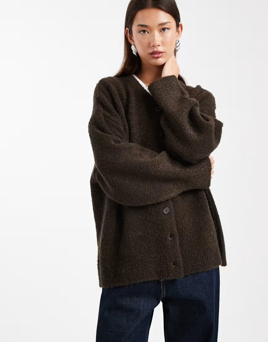ASOS DESIGN boucle boyfriend cardigan in chocolate-Brown | ASOS (Global)